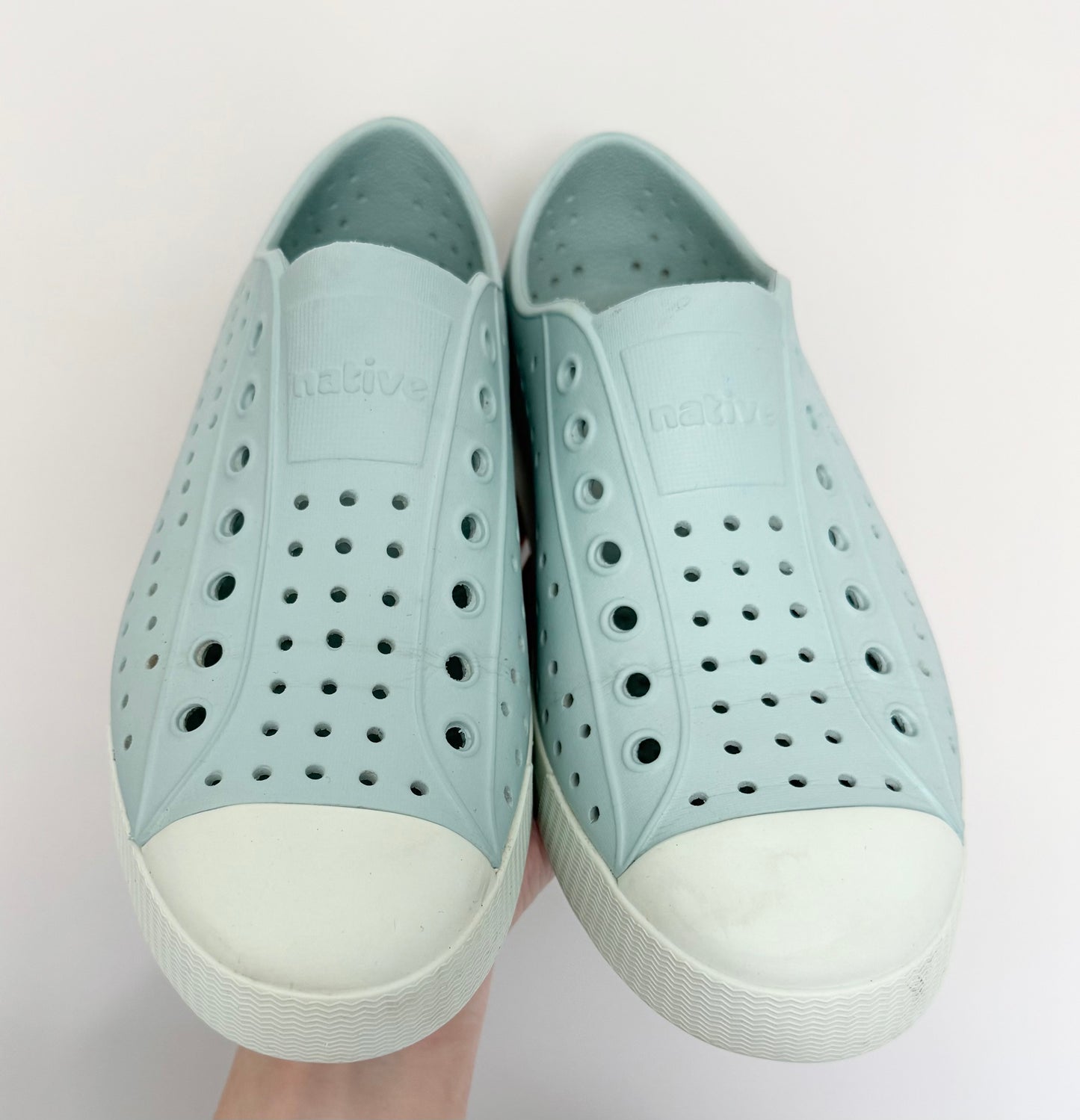 Unisex Native Jefferson Light Blue Slip Ons (W8/M6)