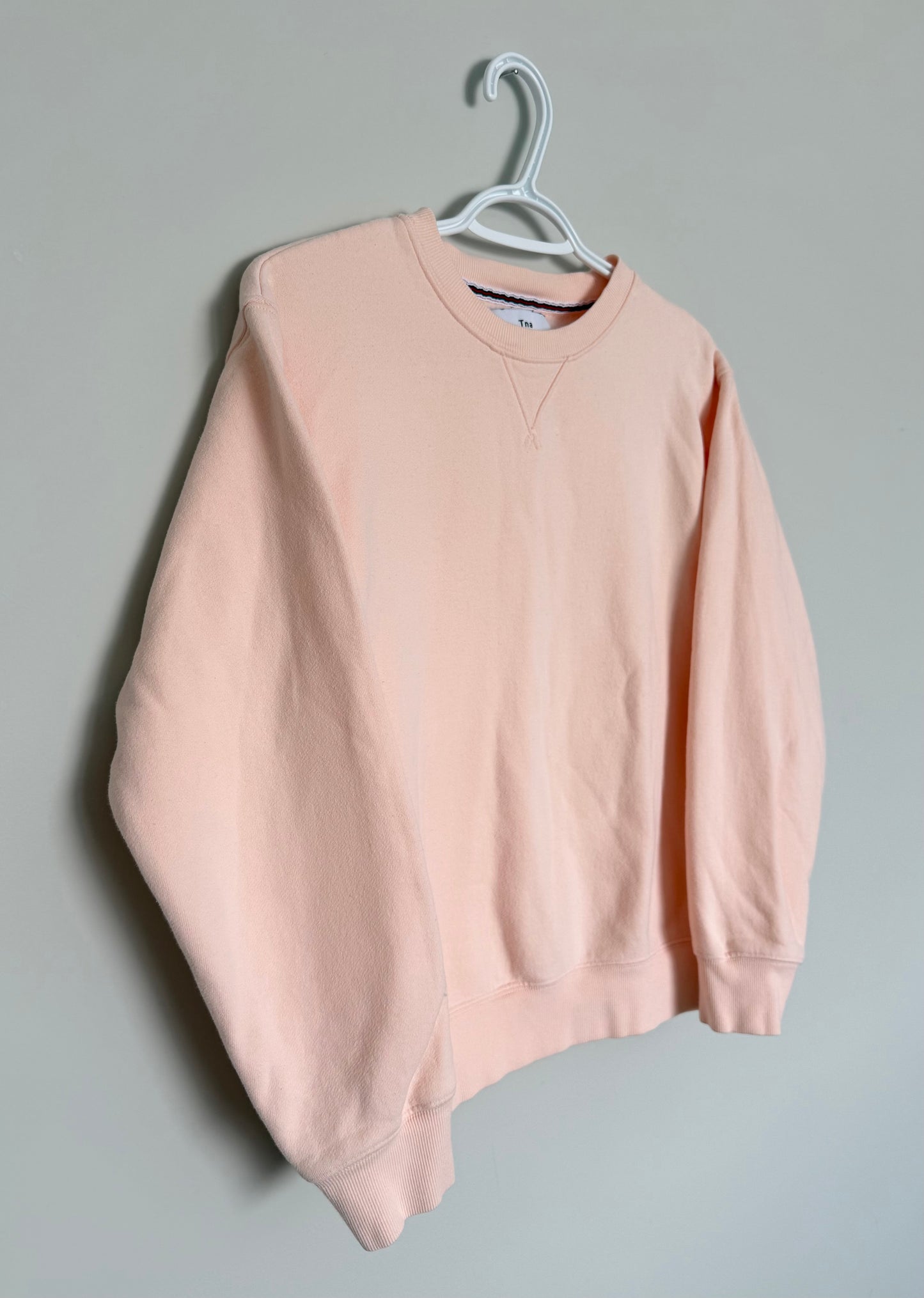 Women’s TNA Light Pink Cozy Crewneck Sweater (Extra Small)