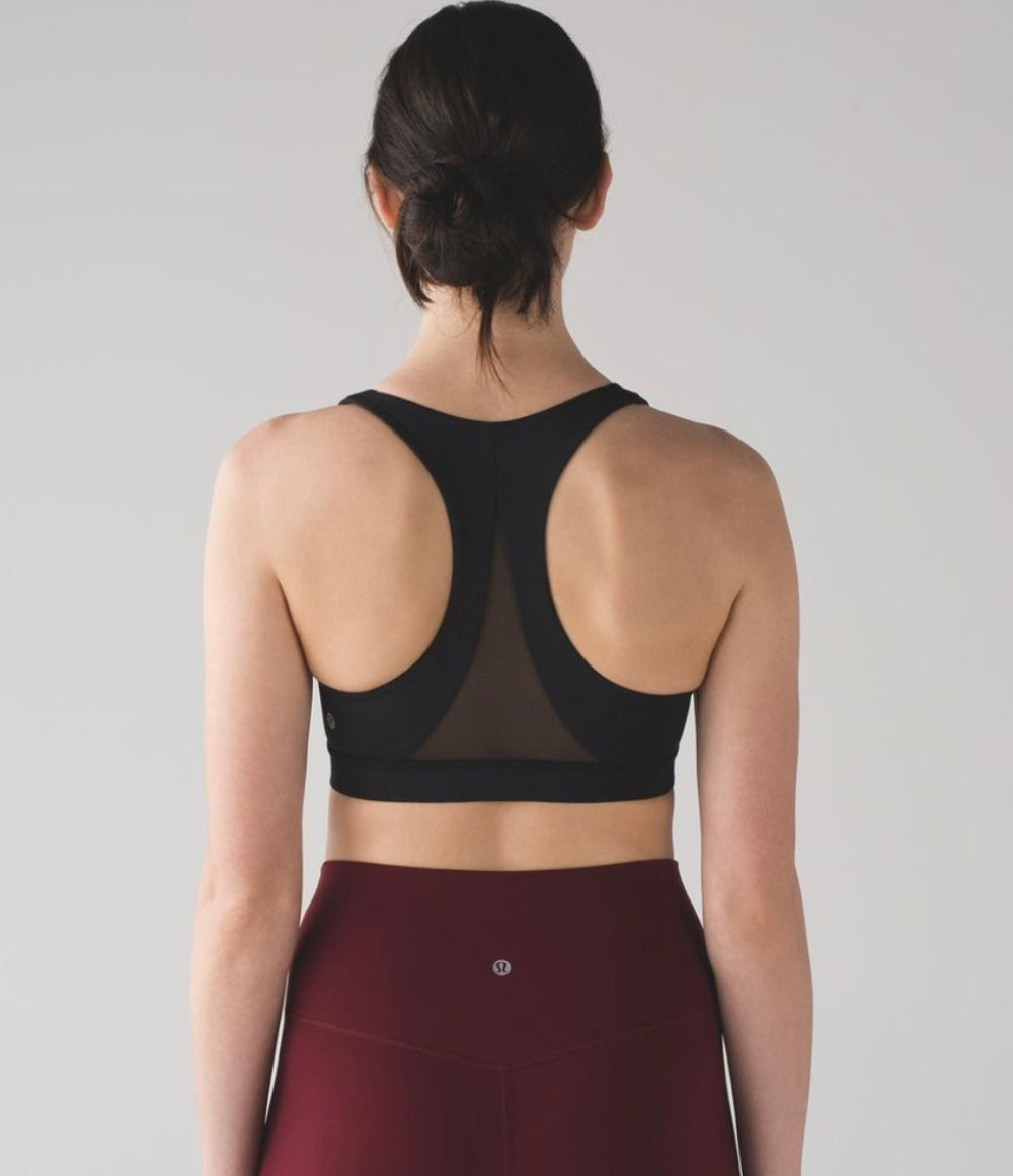 Women’s Lululemon Invigorate Bra in Black (8)
