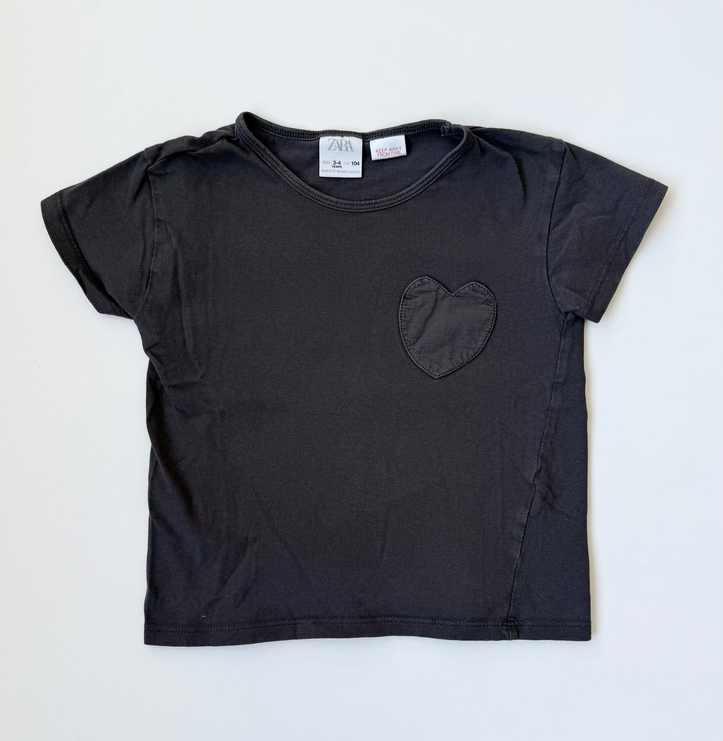 Zara Dark Grey Heart Pocket T-Shirt (3-4 Years)