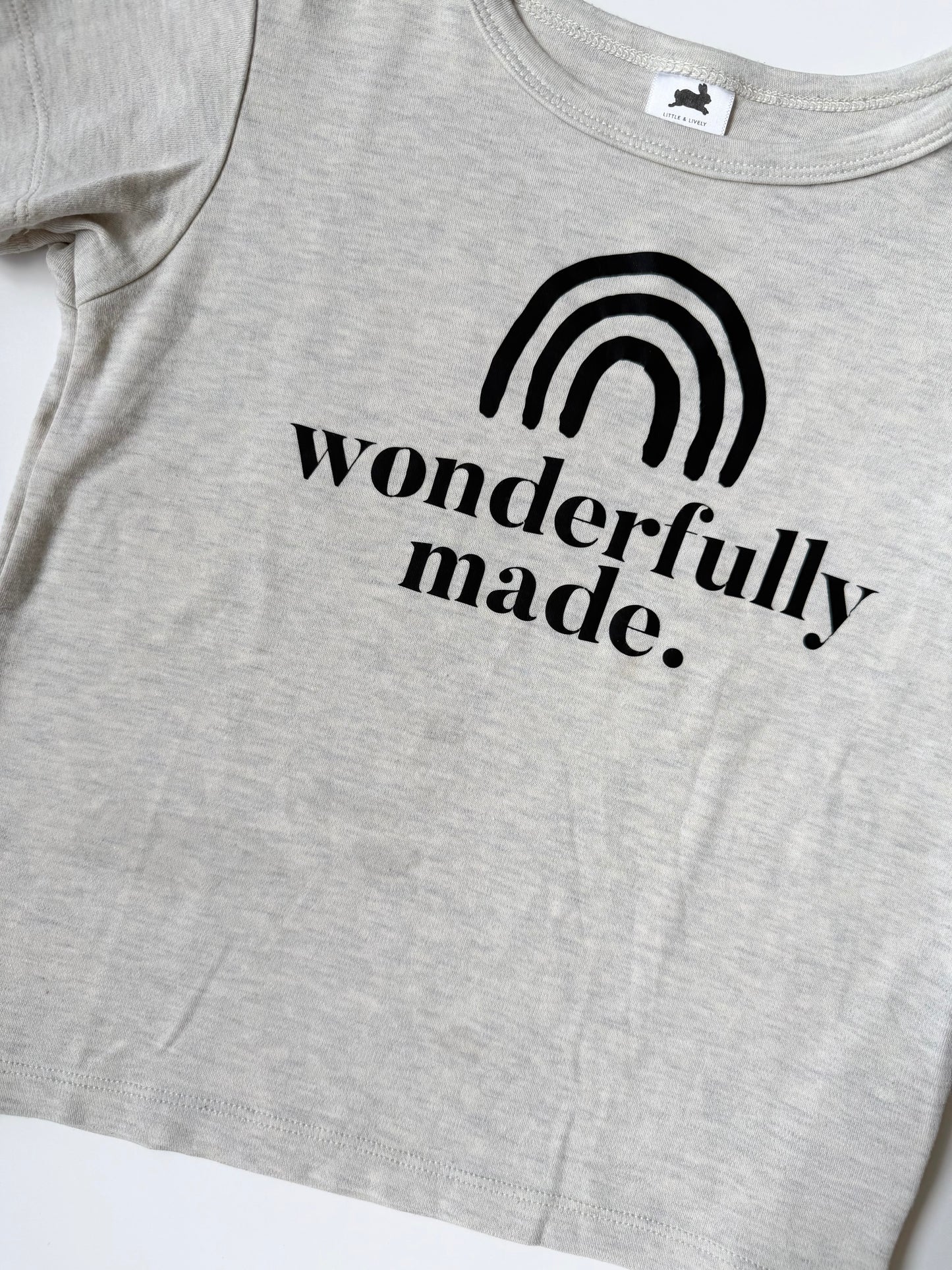 Little & Livey Light Grey Heathered “Wonderfully Made” T-Shirt (3/4 Years)