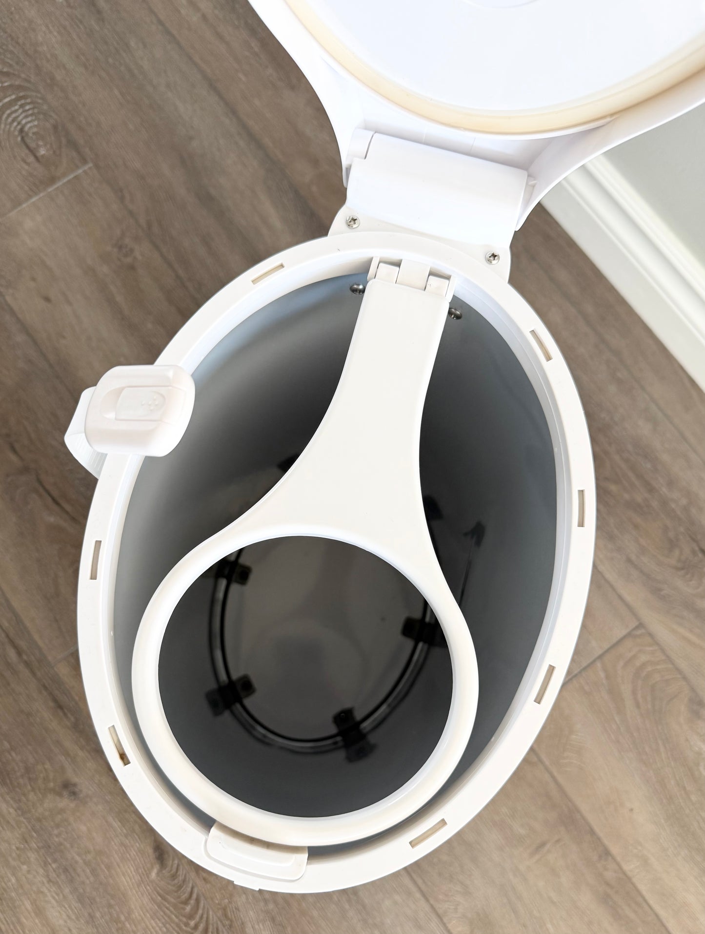 Ubbi Diaper Pail - Grey & White Chevron