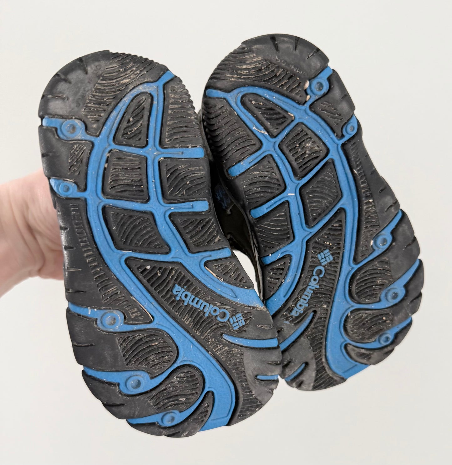 Columbia Techsun Grey Velcro Strap Sandals (7)