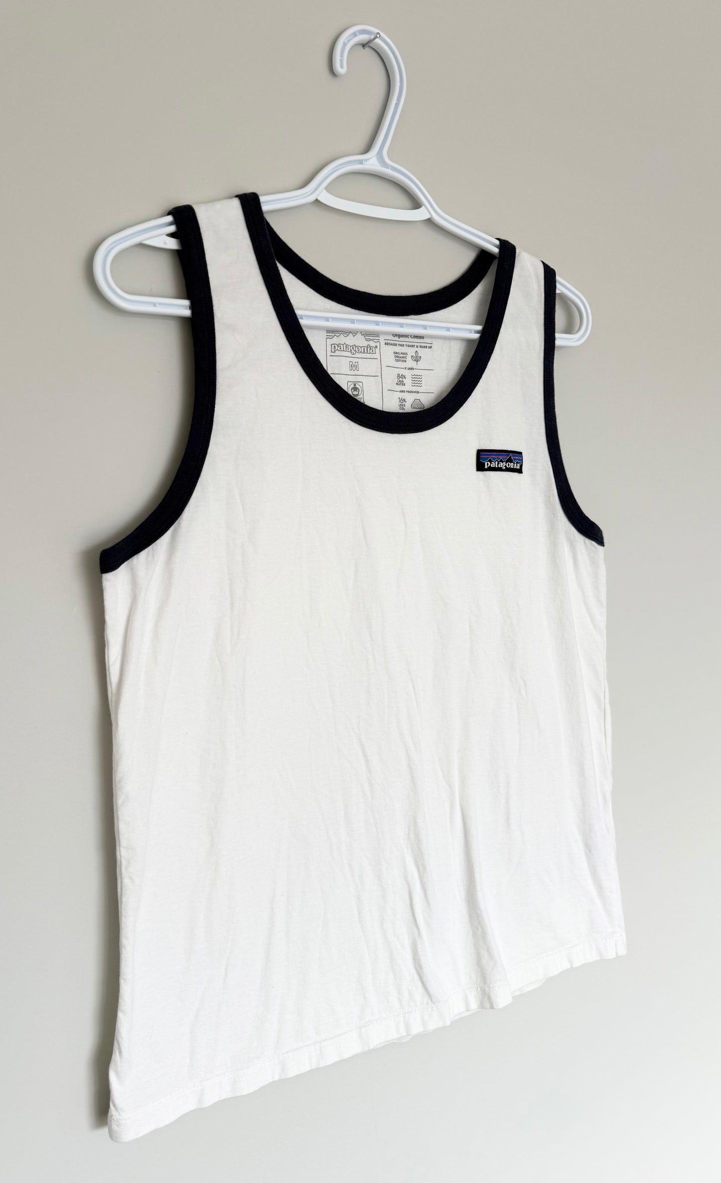 Patagonia P-6 Label White & Navy Trim Organic Tank Top (Youth Medium)