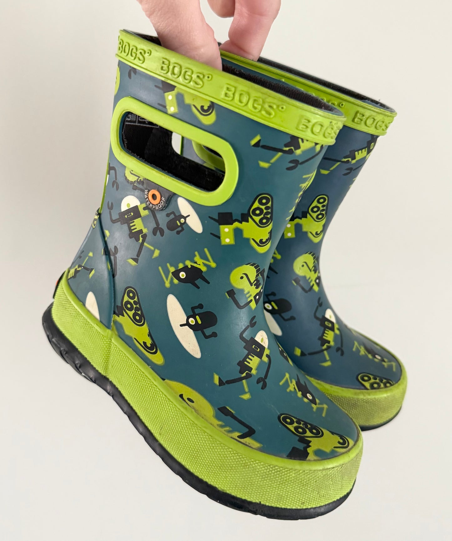 Bogs Blue & Green Robots Rubber Boots (6)