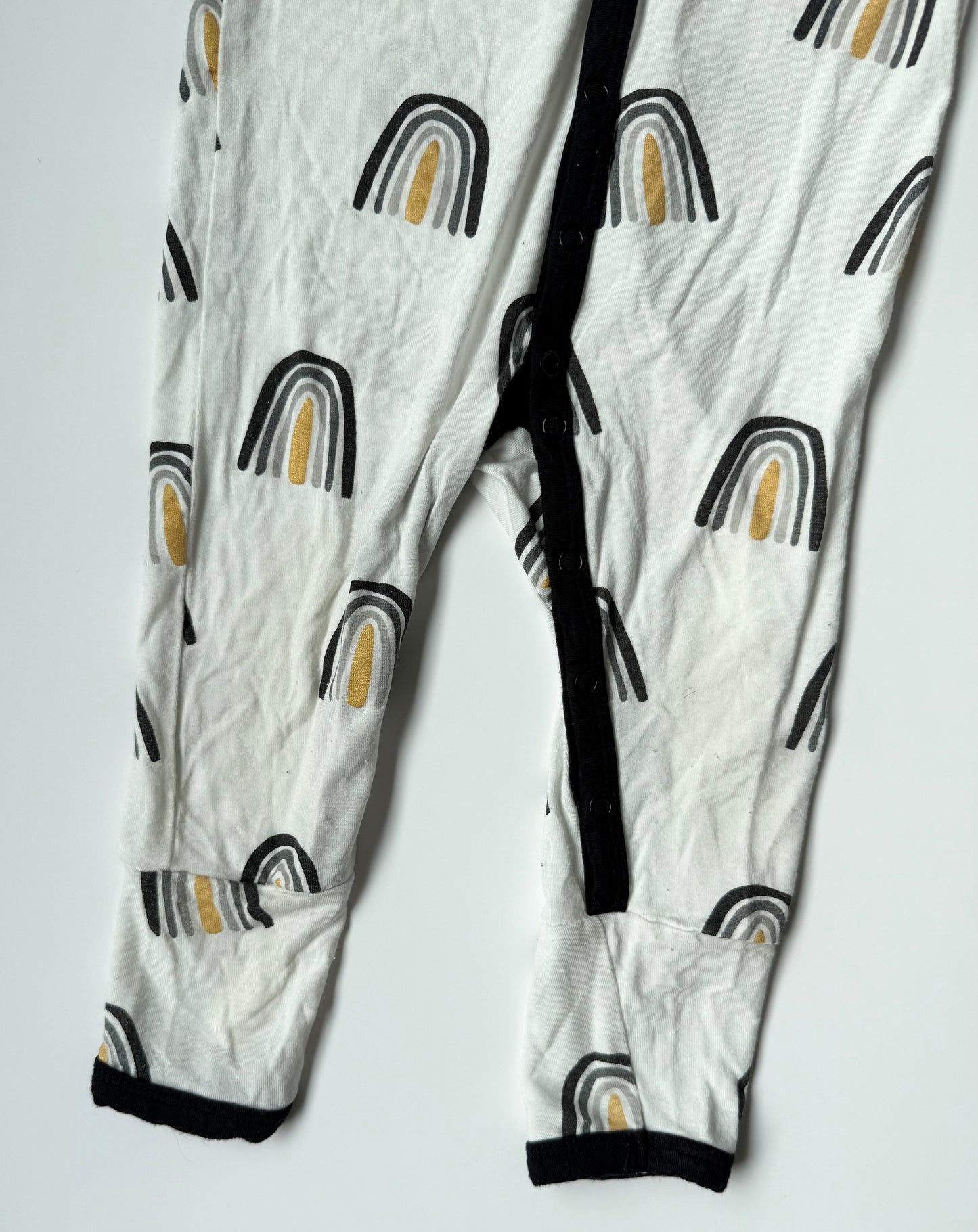 Kyte Metallic Rainbow Snap Romper (6-12 Months)