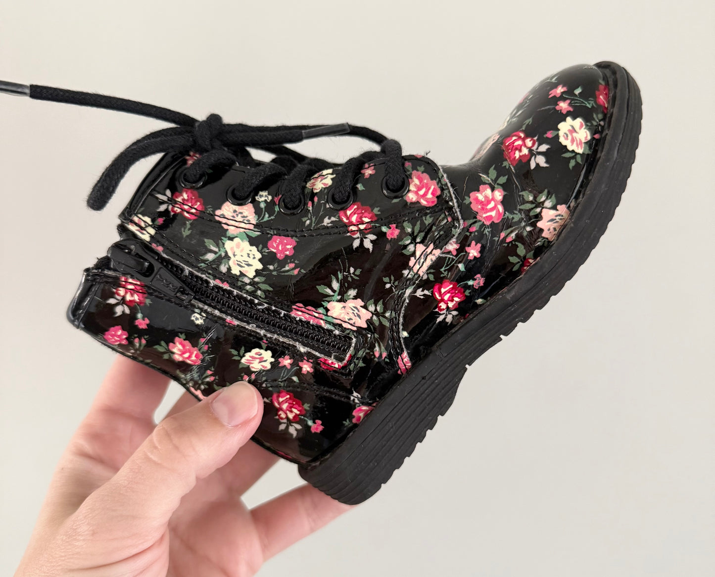 The Children’s Place Dark Floral Fall Boots (7)