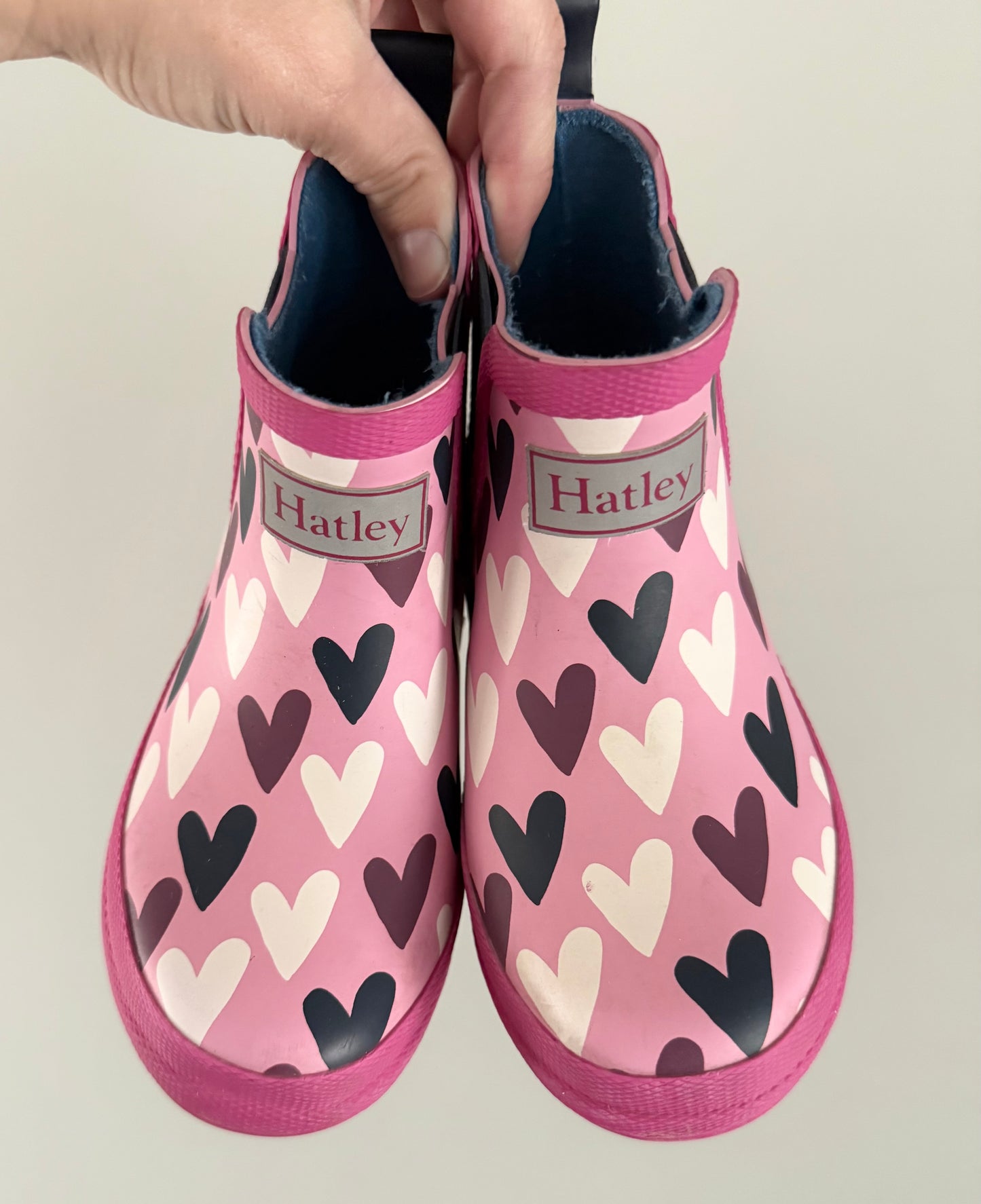 Hatley Pink Hearts Short Rubber Boots (10)