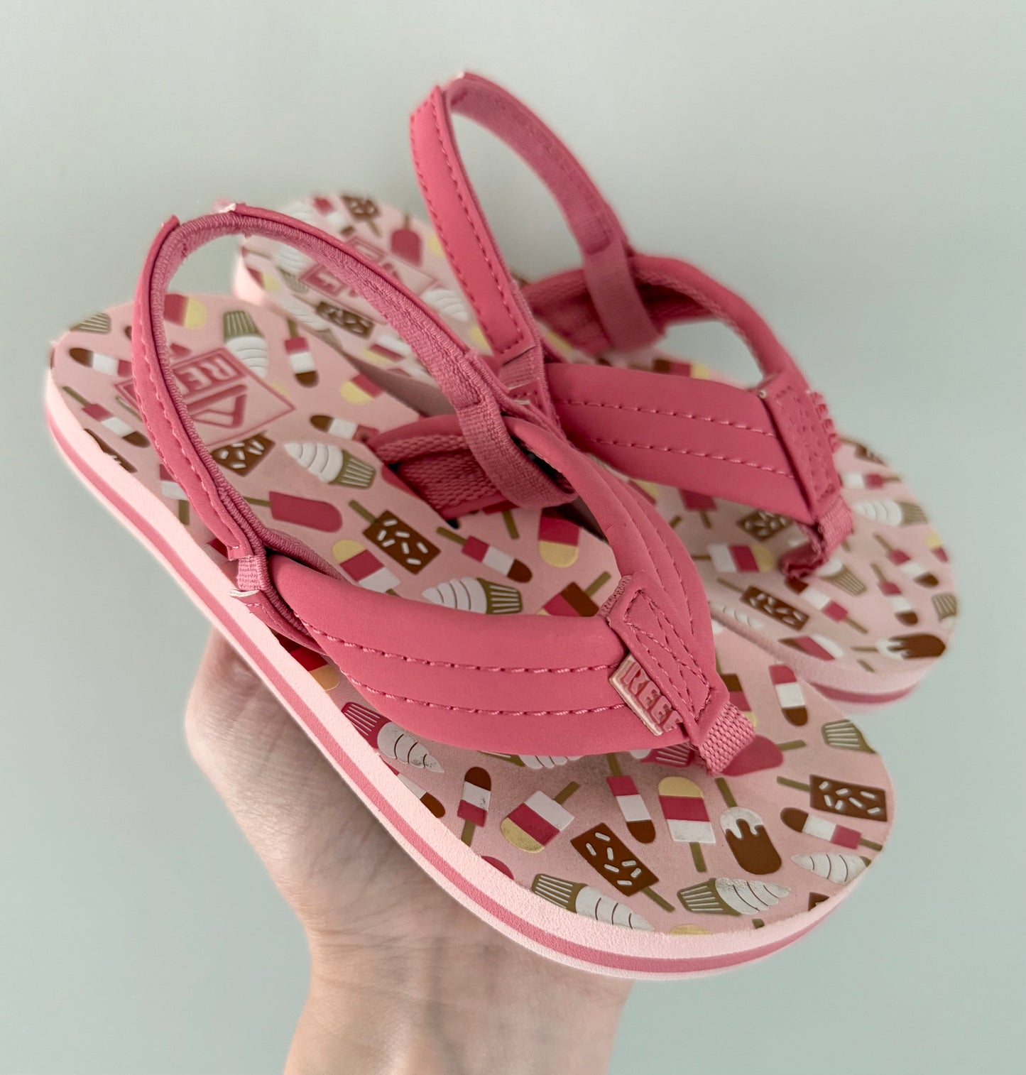 Reef Little Ahi Ice Cream Truck Flip Flop Sandals (C7/8)