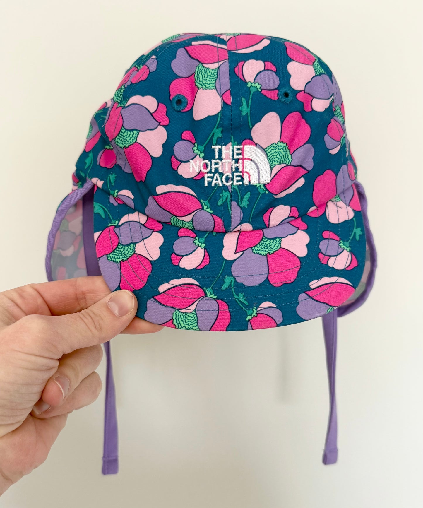 The North Face Littles Class V Sun Buster Hat in Purple Floral (6-24 Months)