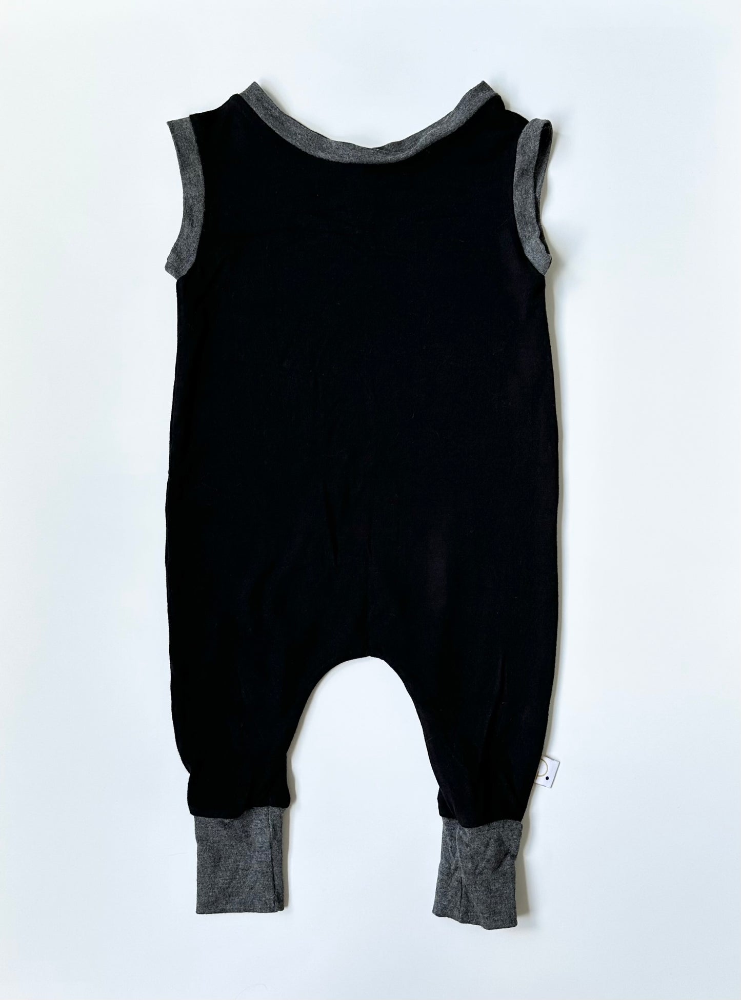 Quinn & Dot Black & Grey Trim Sleeveless Romper (6-12 Months)