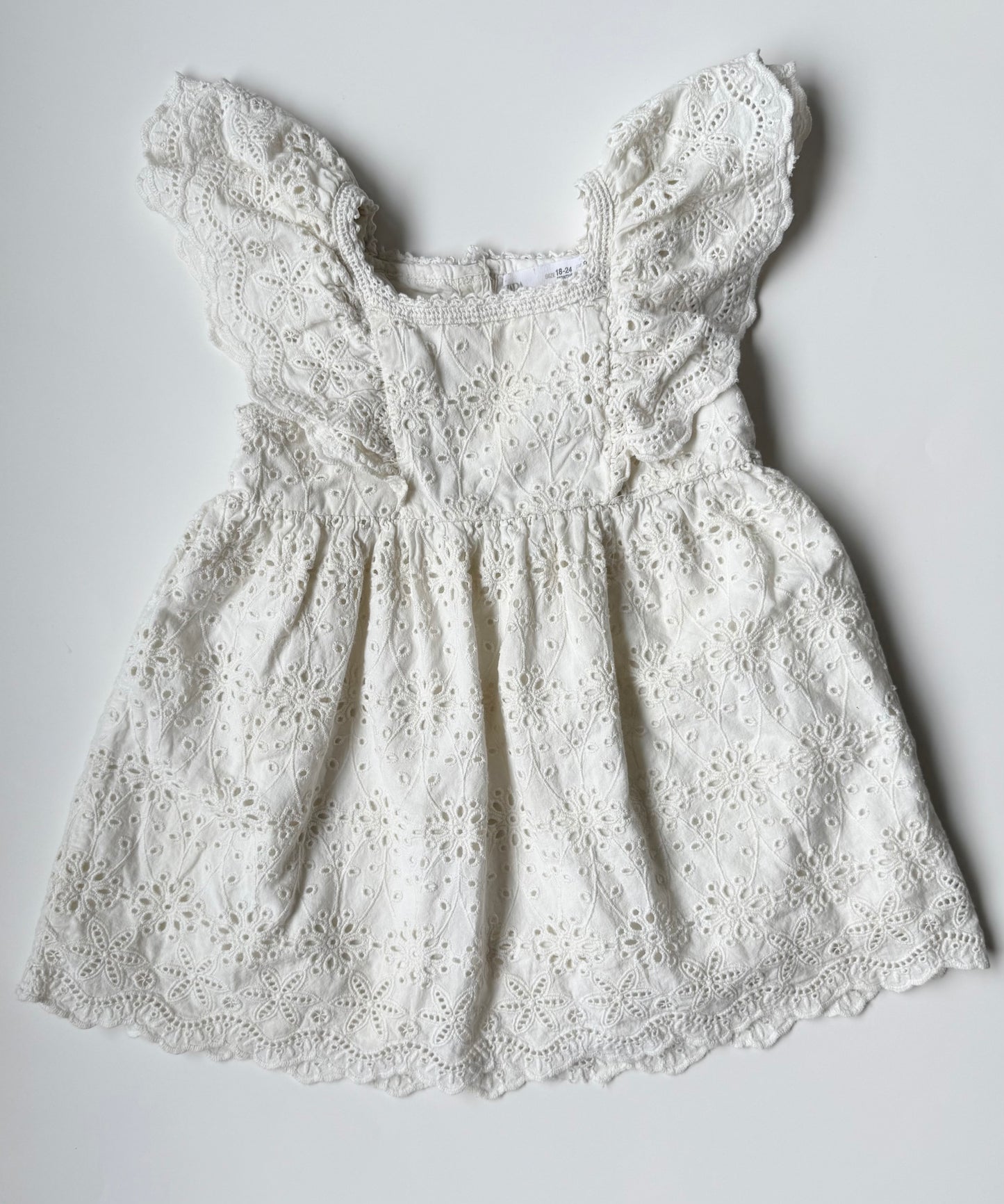 Zara Heavy Lace White Flutter Sleeve Dress (18-24 Months)