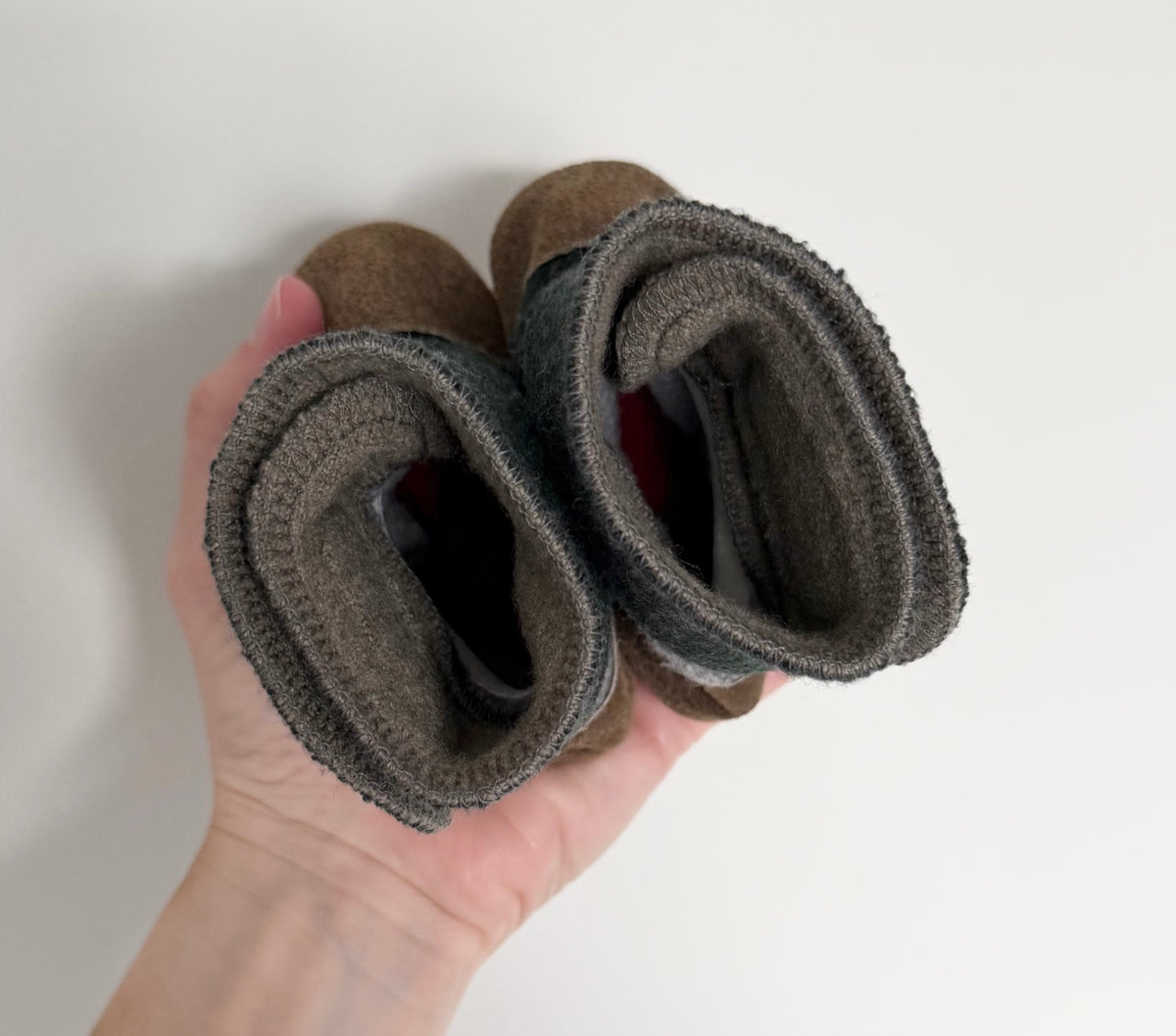 Nooks Green & Grey Wool Booties (2.5/3)