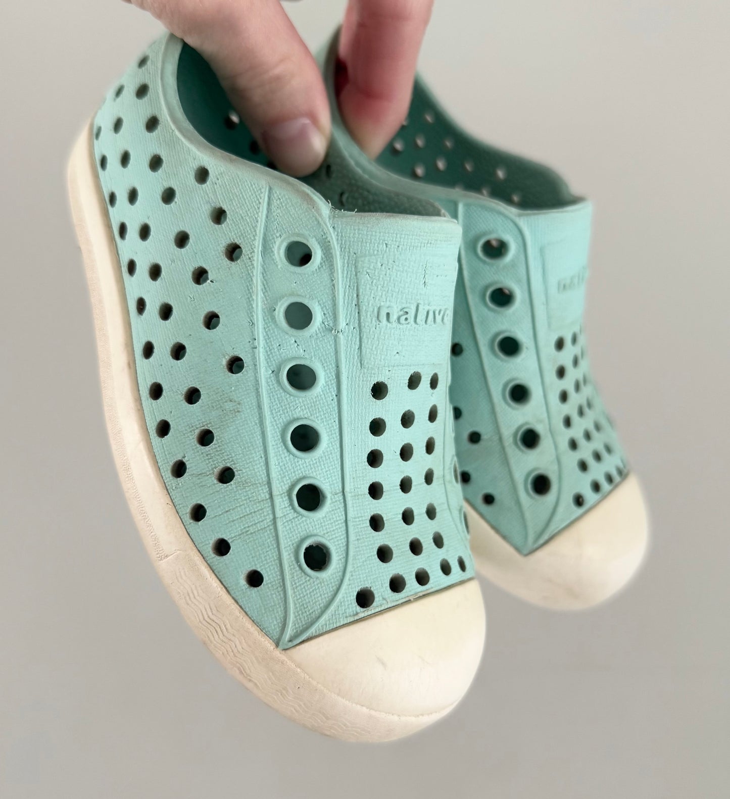 Native Light Blue Jefferson Slip Ons (7)