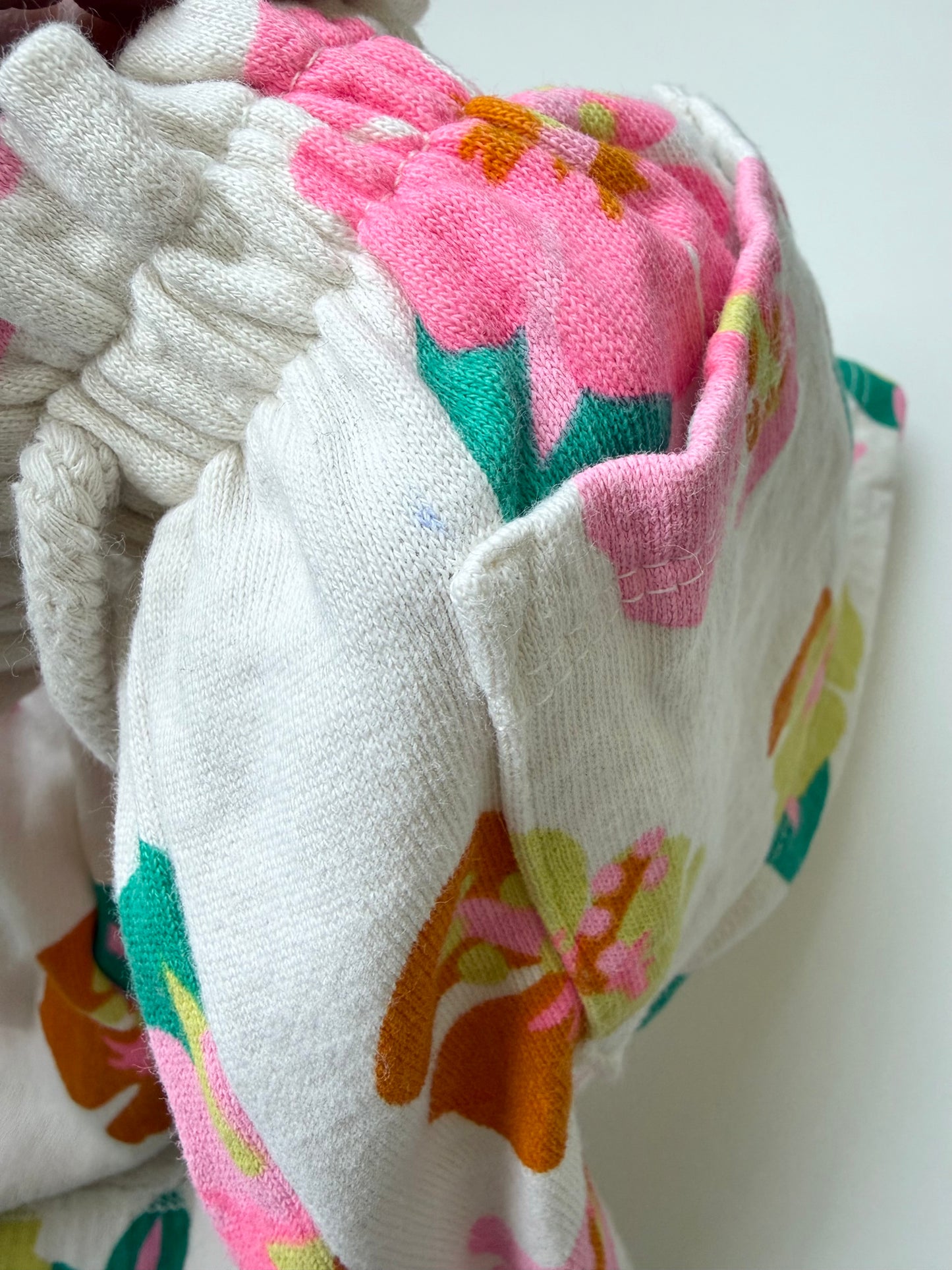 Zara White & Bright Floral Shorts (2 Years)
