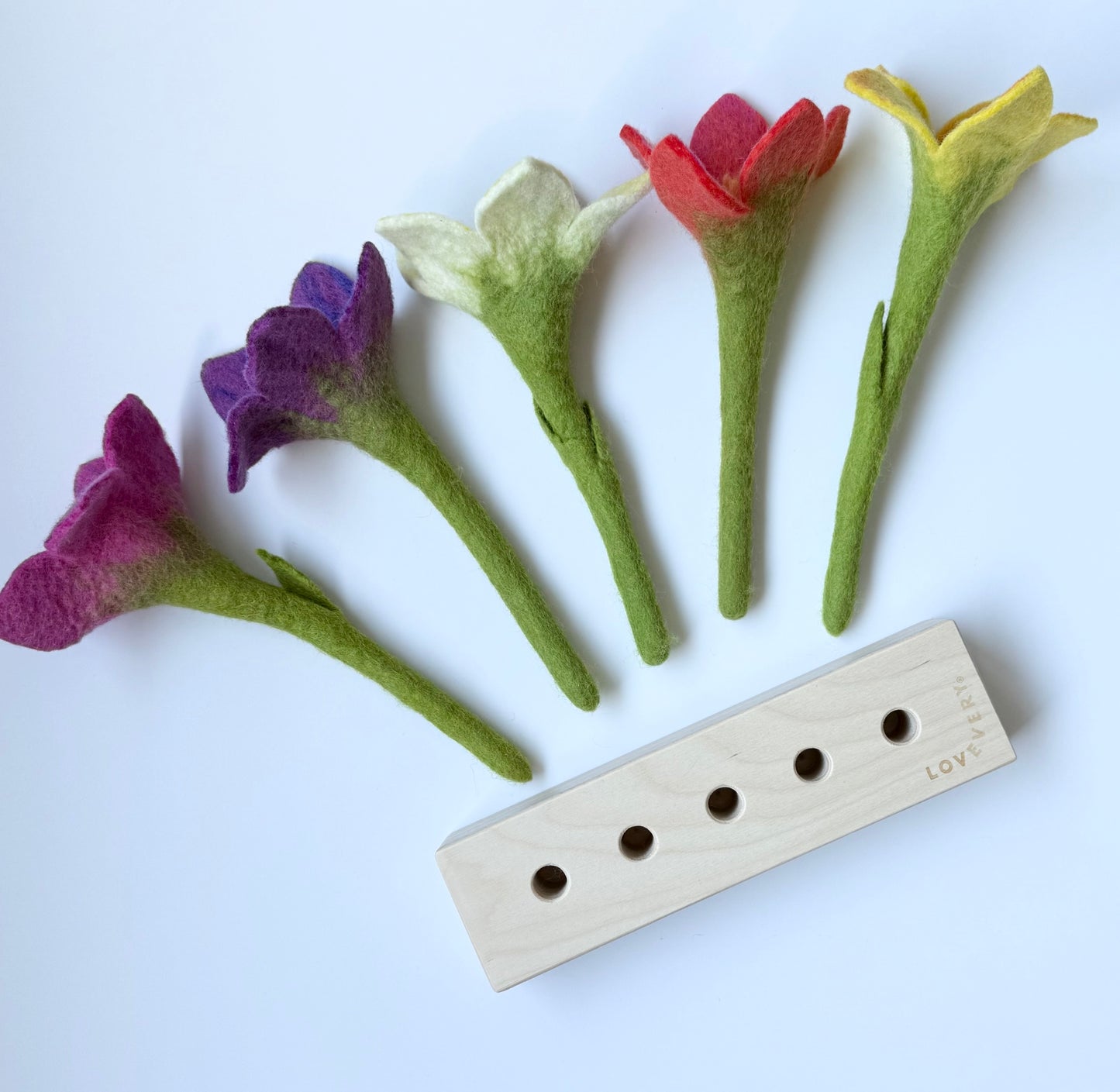 Lovevery Felt Flowers In A Row