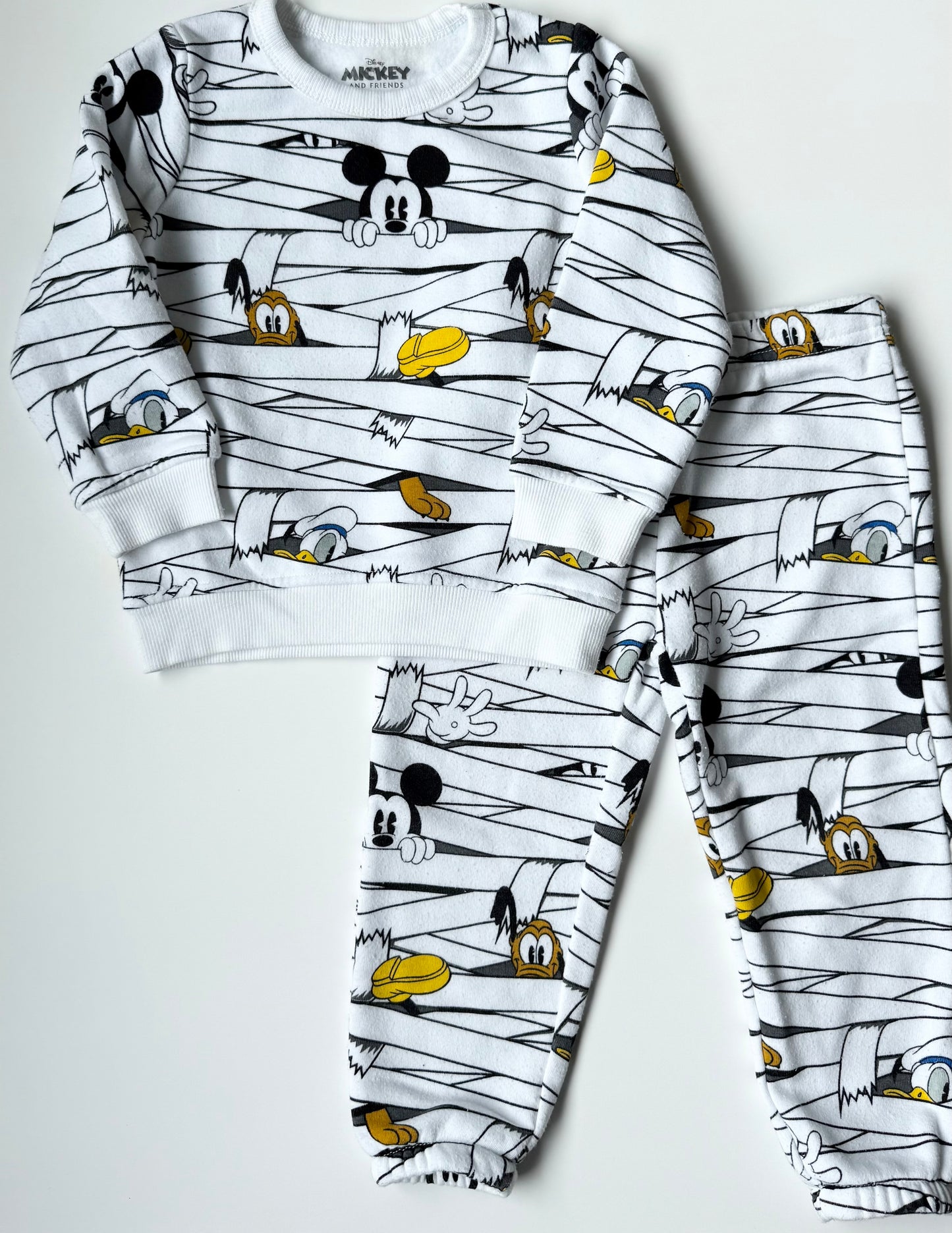 Disney Mickey & Friends White Mummy Characters Sweater & Pants Matching Set (2T)
