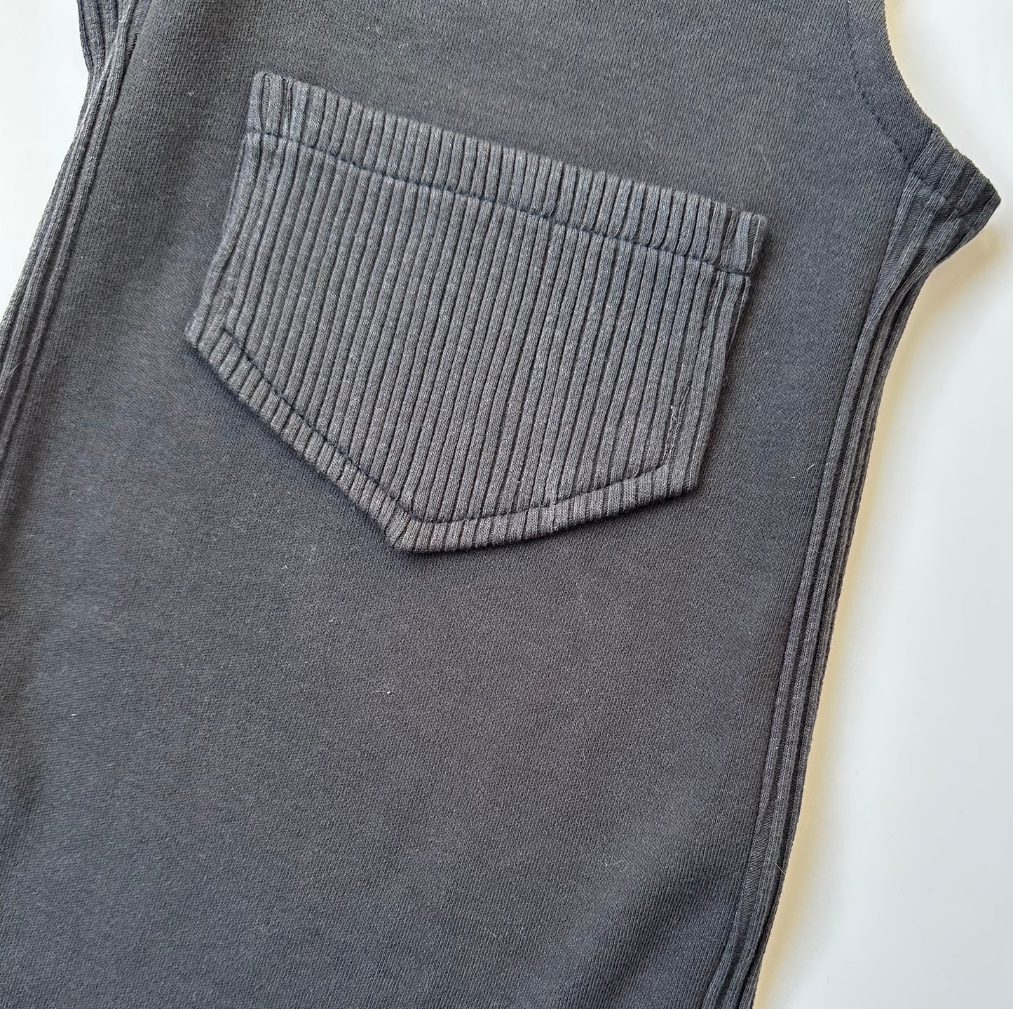 L’oved Baby Black Ribbed Fabric Overalls (9-12 Months)