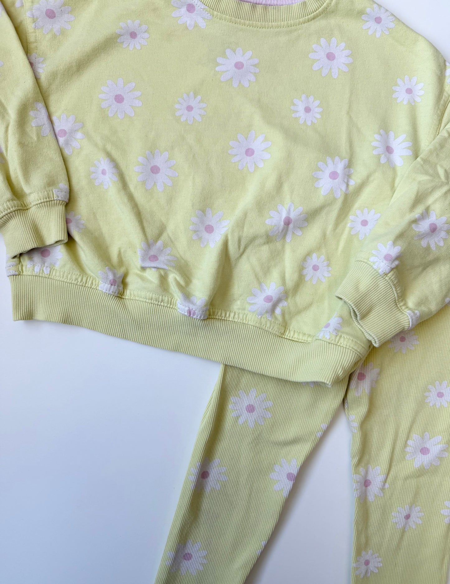 George Bright Yellow & Daisies Sweater & Ribbed Leggings Set (4T)
