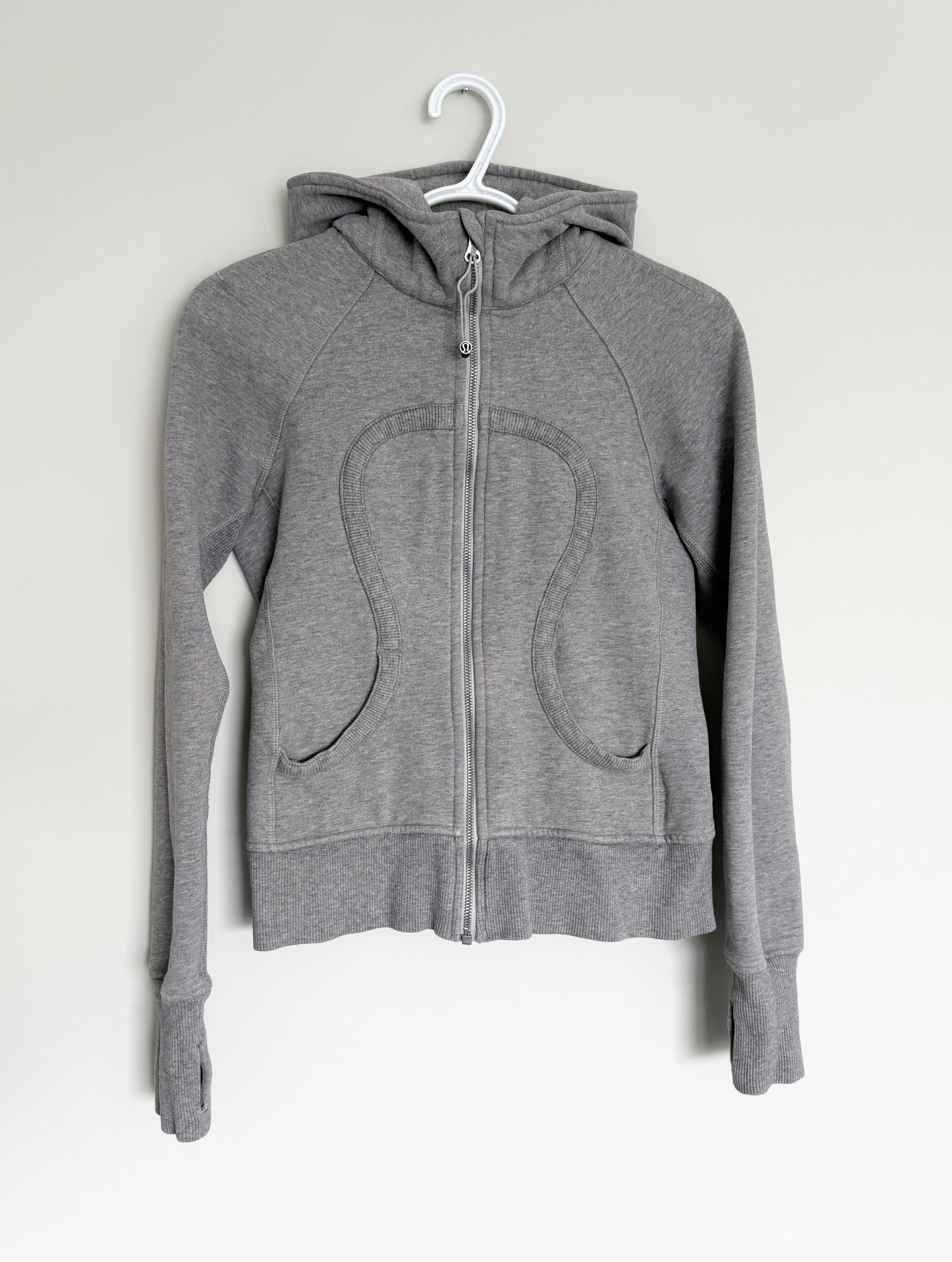 Women’s Lululemon Scuba Hoodie in Heathered Medium Grey (4)