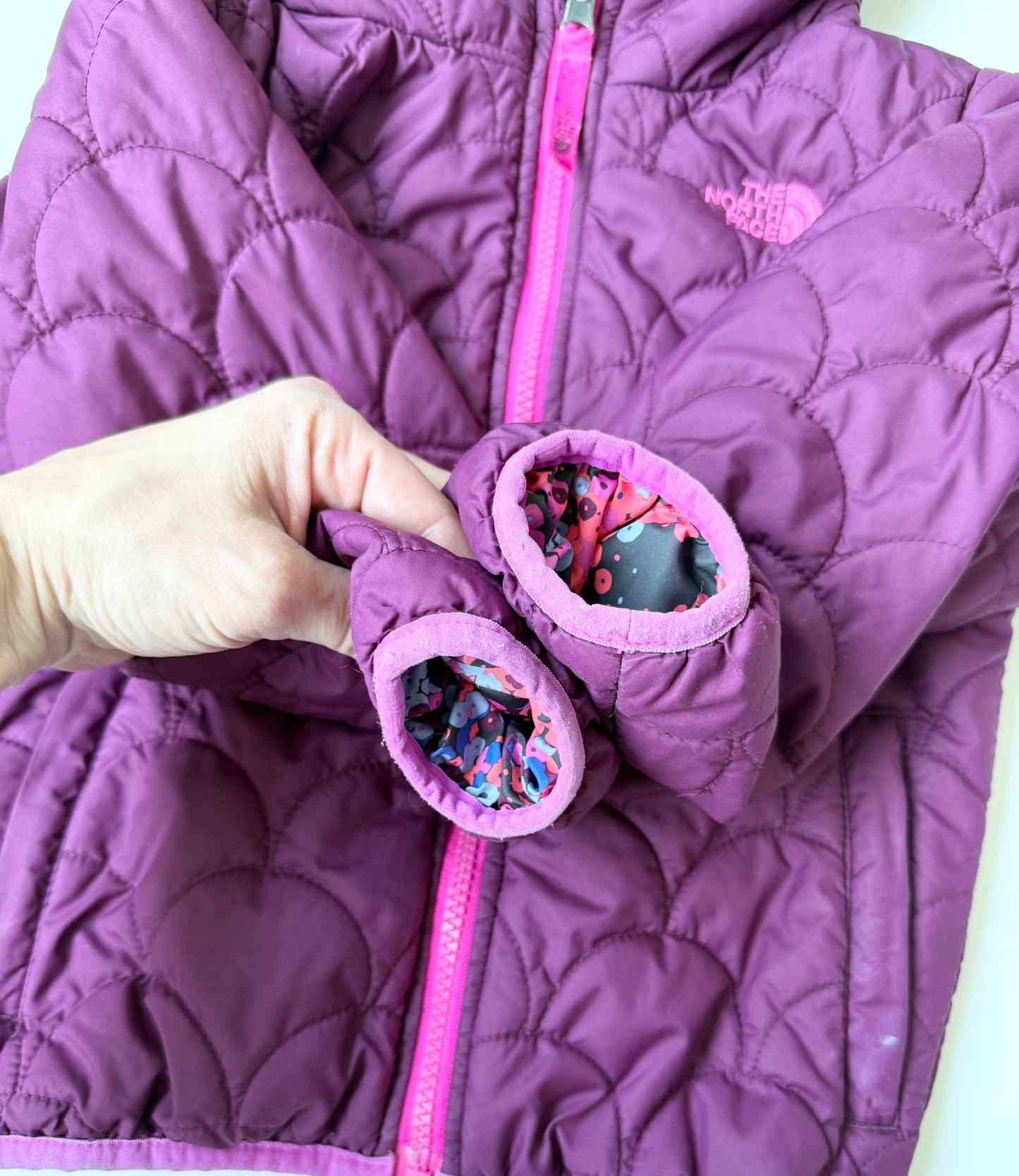 The North Face Perrito Purple Quilted & Floral Reversible Jacket (4T)