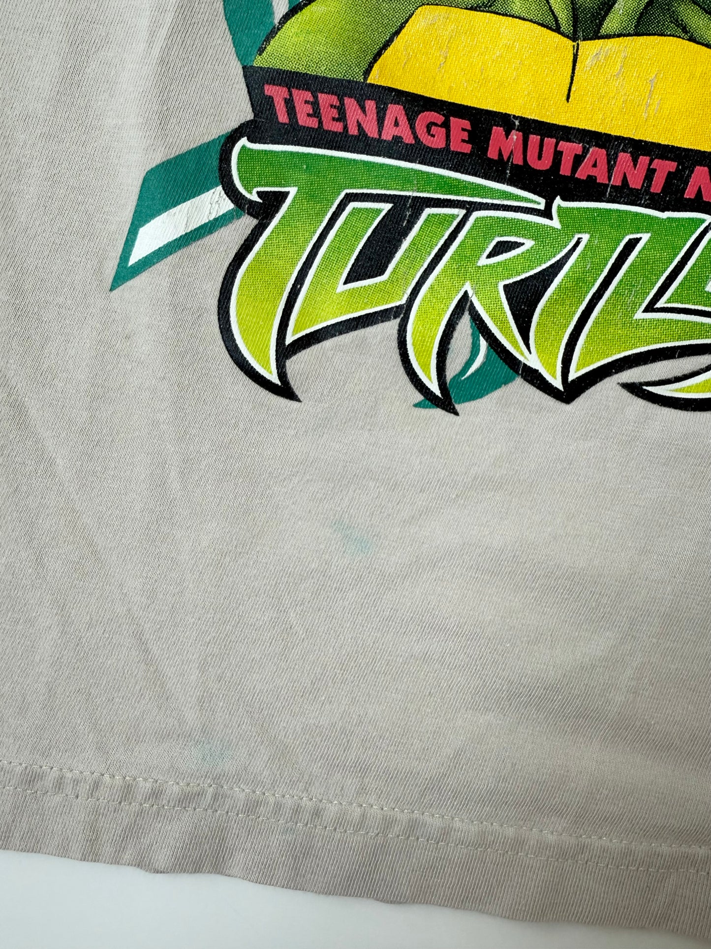 Y2K Vintage Teenage Mutant Ninja Turtles Beige T-Shirt (6-7 Years)