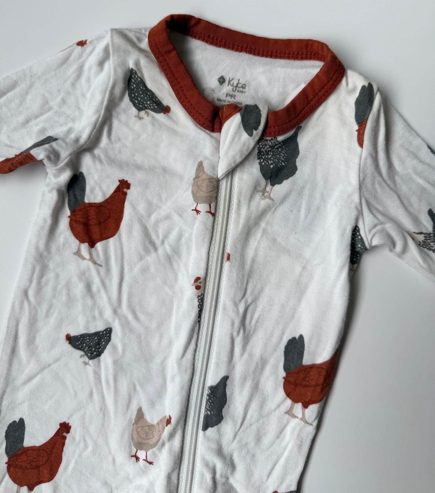 Kyte Chick Zipper Footie Sleeper (Preemie)