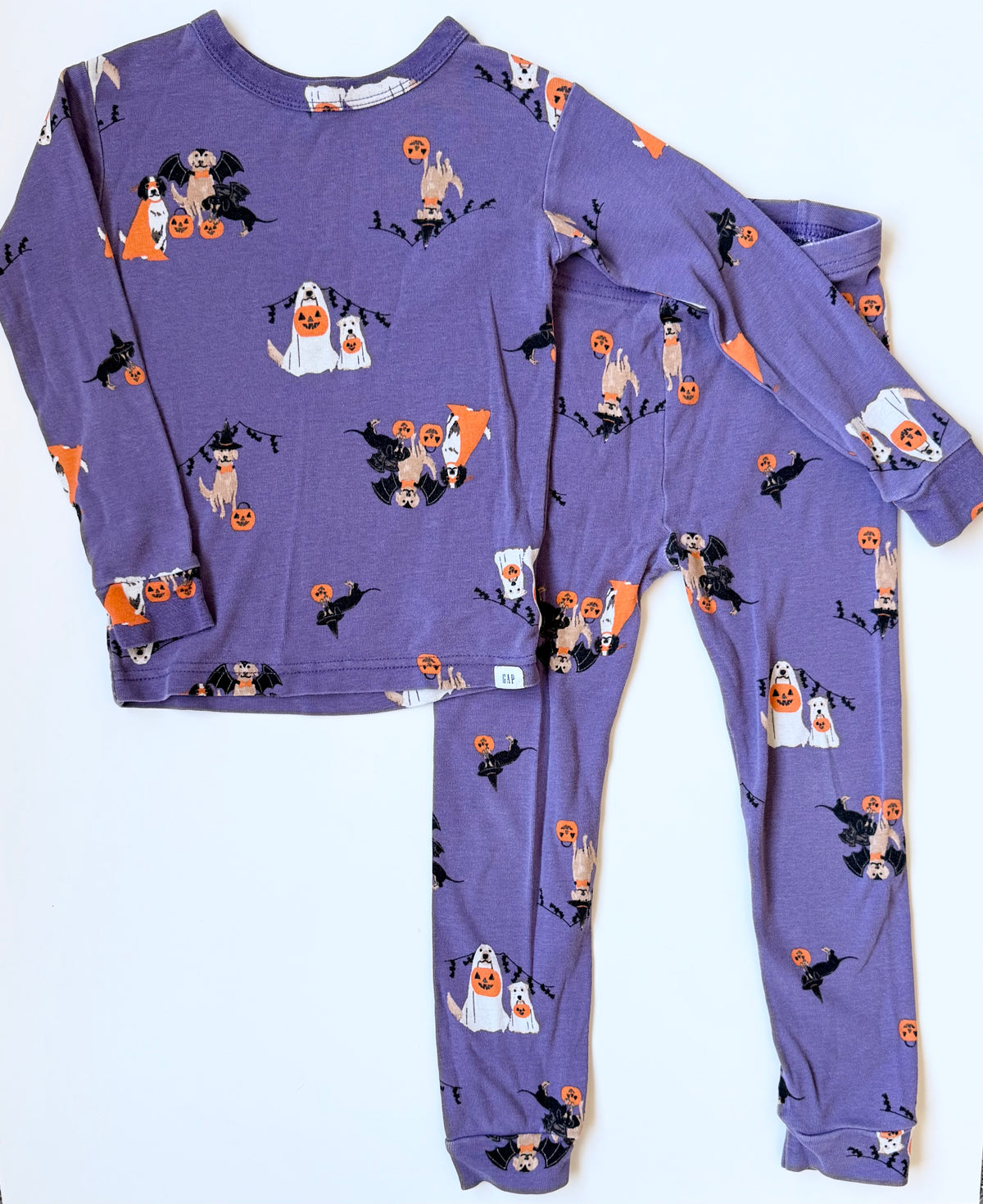 Baby Gap Halloween Purple Trick or Treat Doggies Two Peice PJ Set (4 Years)