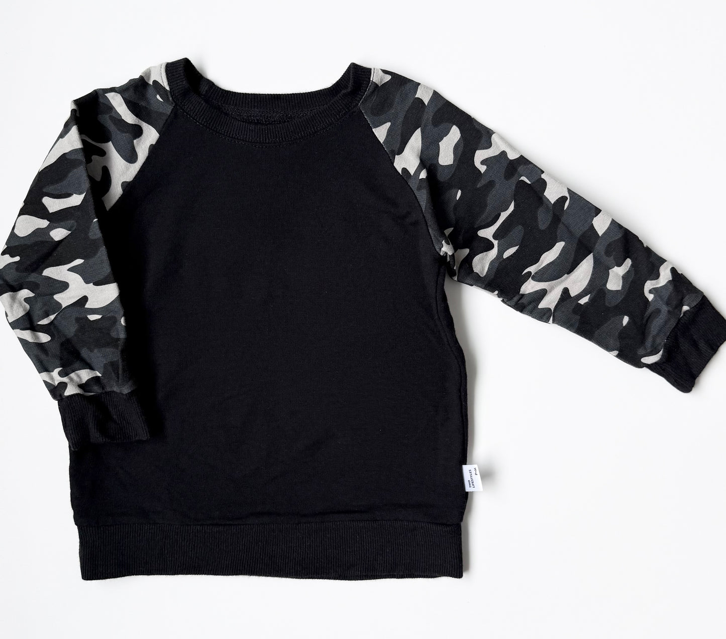 Portage & Main Black Camouflage Pullover (2T)