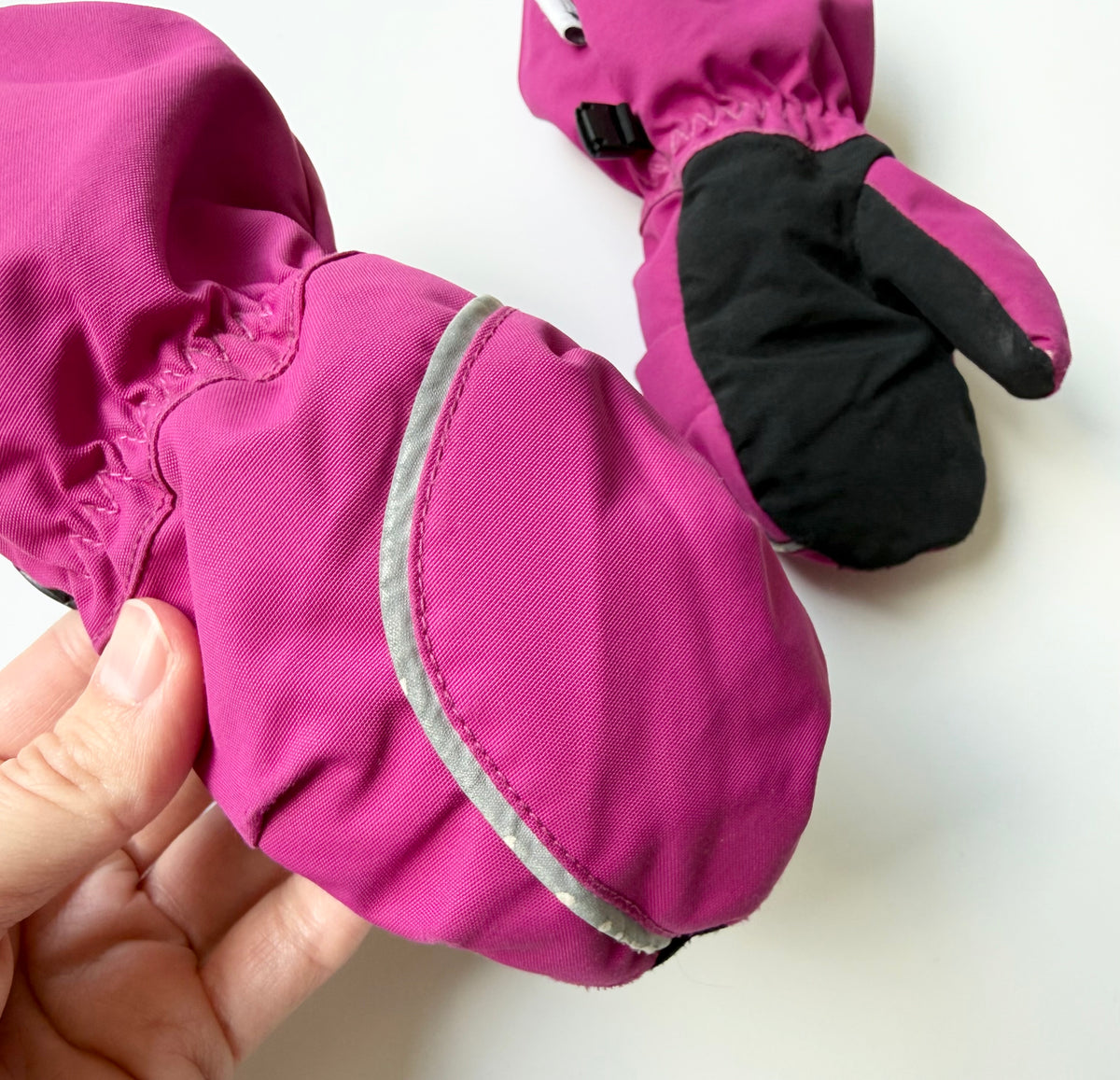 MEC Magenta Toaster Mittens (1-2 Years)
