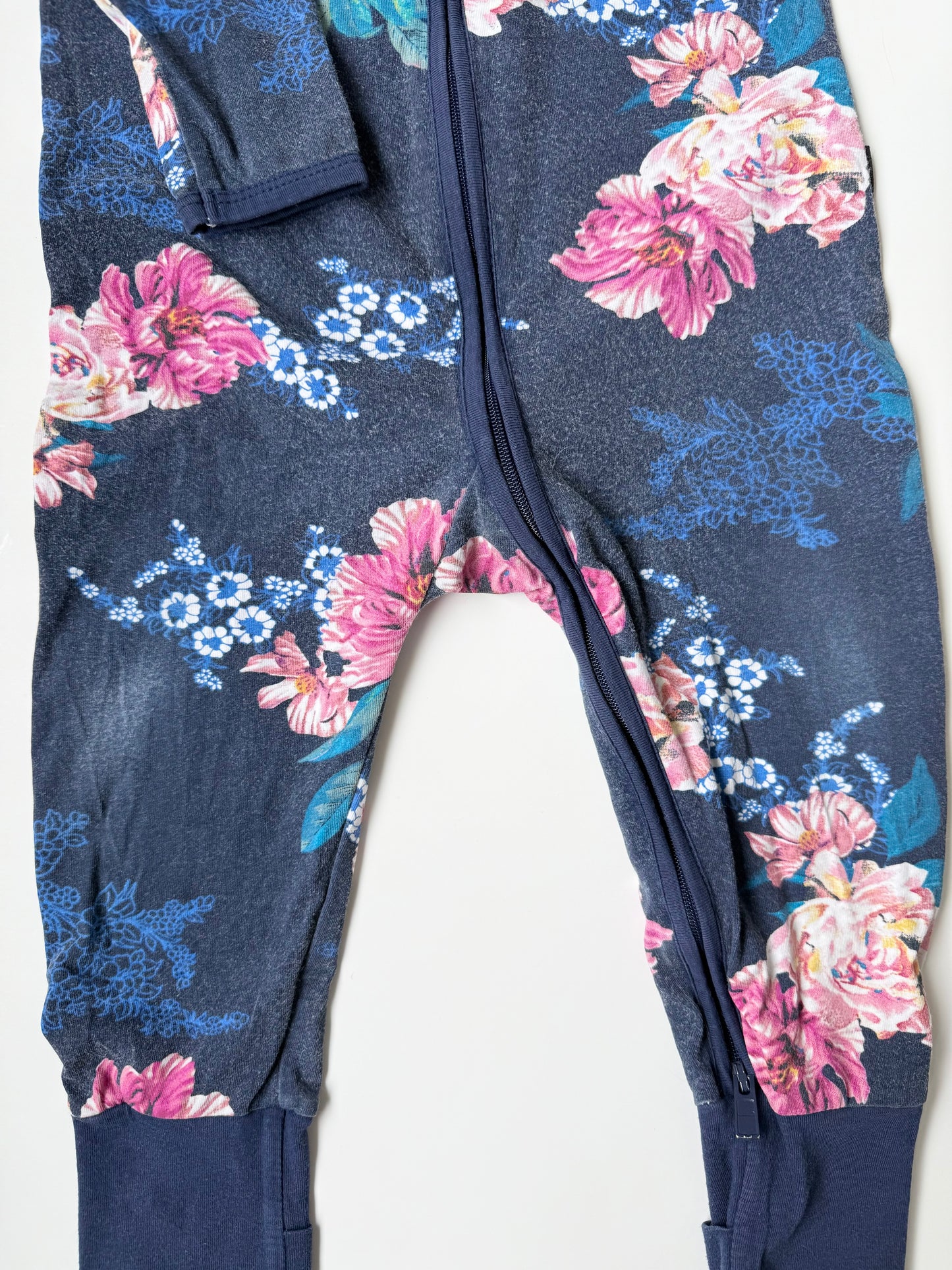 Bonds Wondersuit Blue Floral Sleeper Romper
(12-18 Months)
