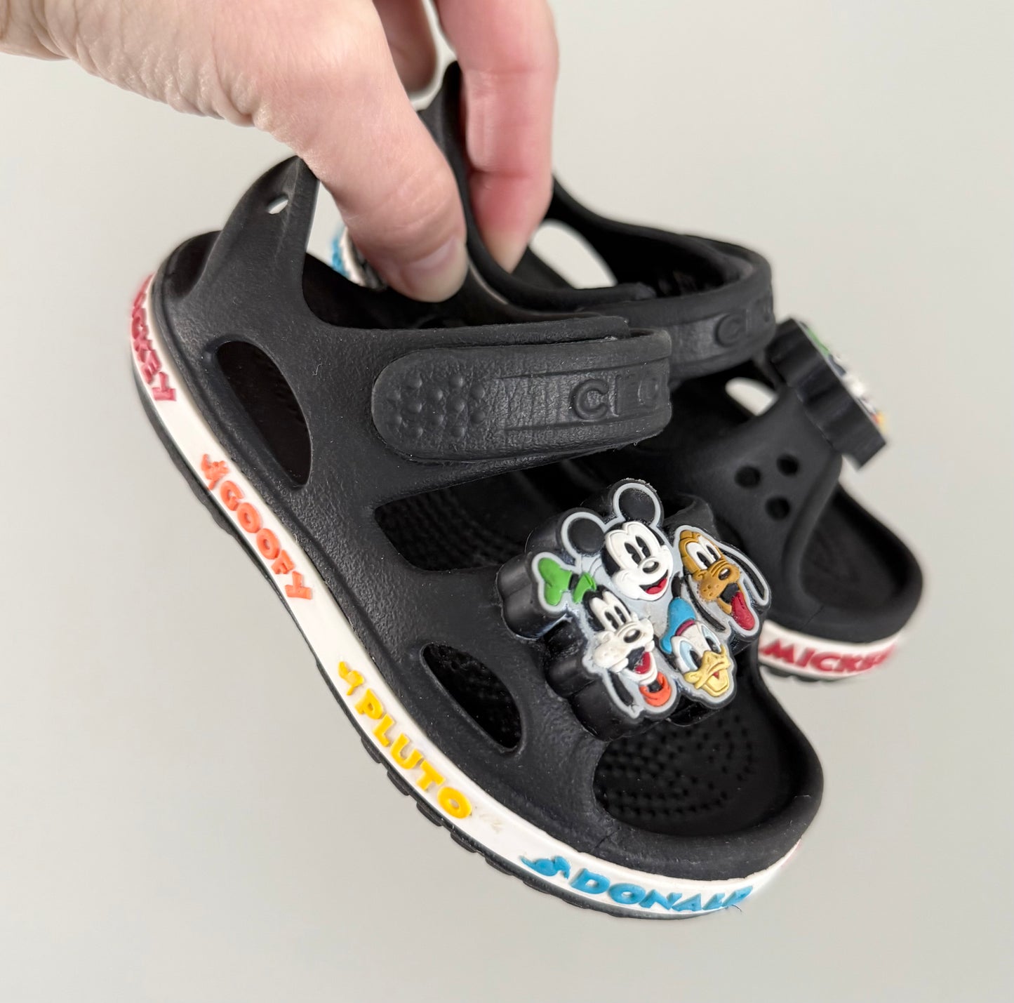 Crocs x Disney Friends Black Crocband ll Sandals (6)