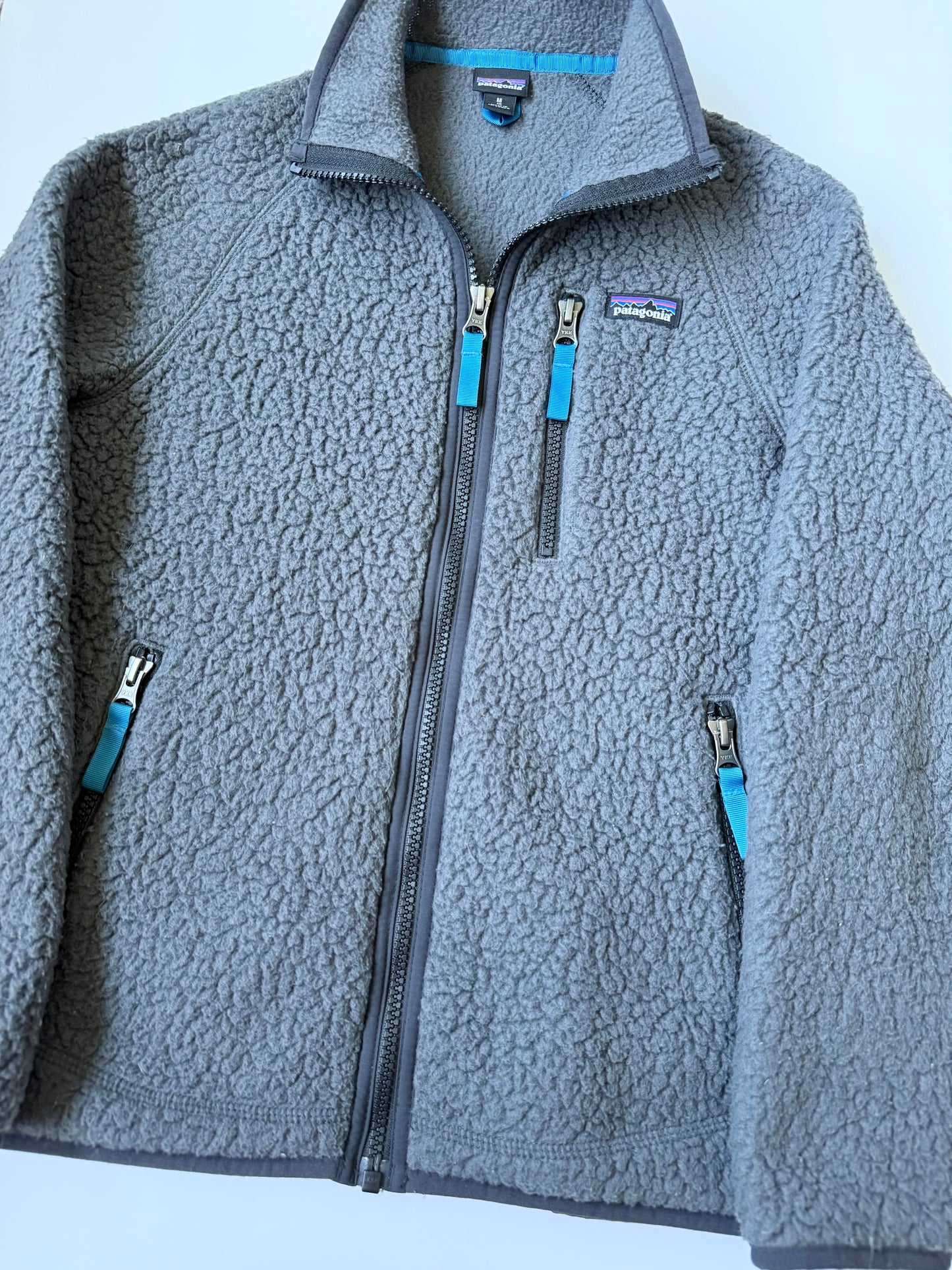 Patagonia Boys Retro Pile Jacket in Grey (10 Years - Medium)