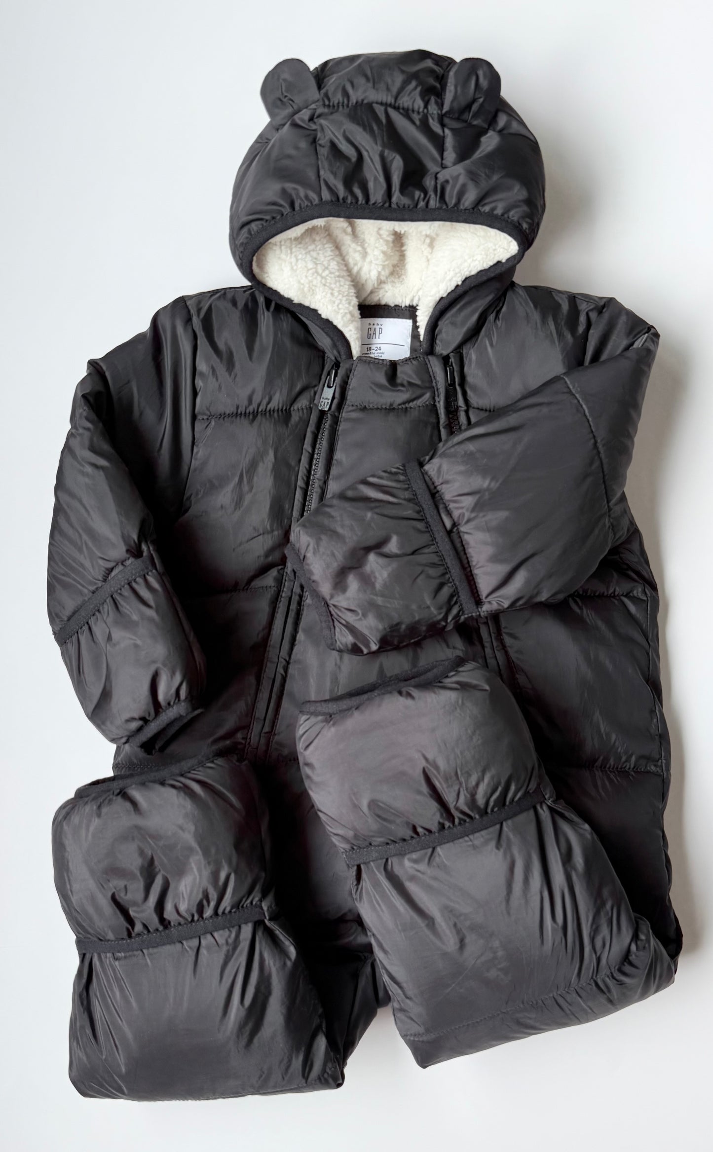 Baby Gap Black Puffer Bunting Suit (18-24 Months)