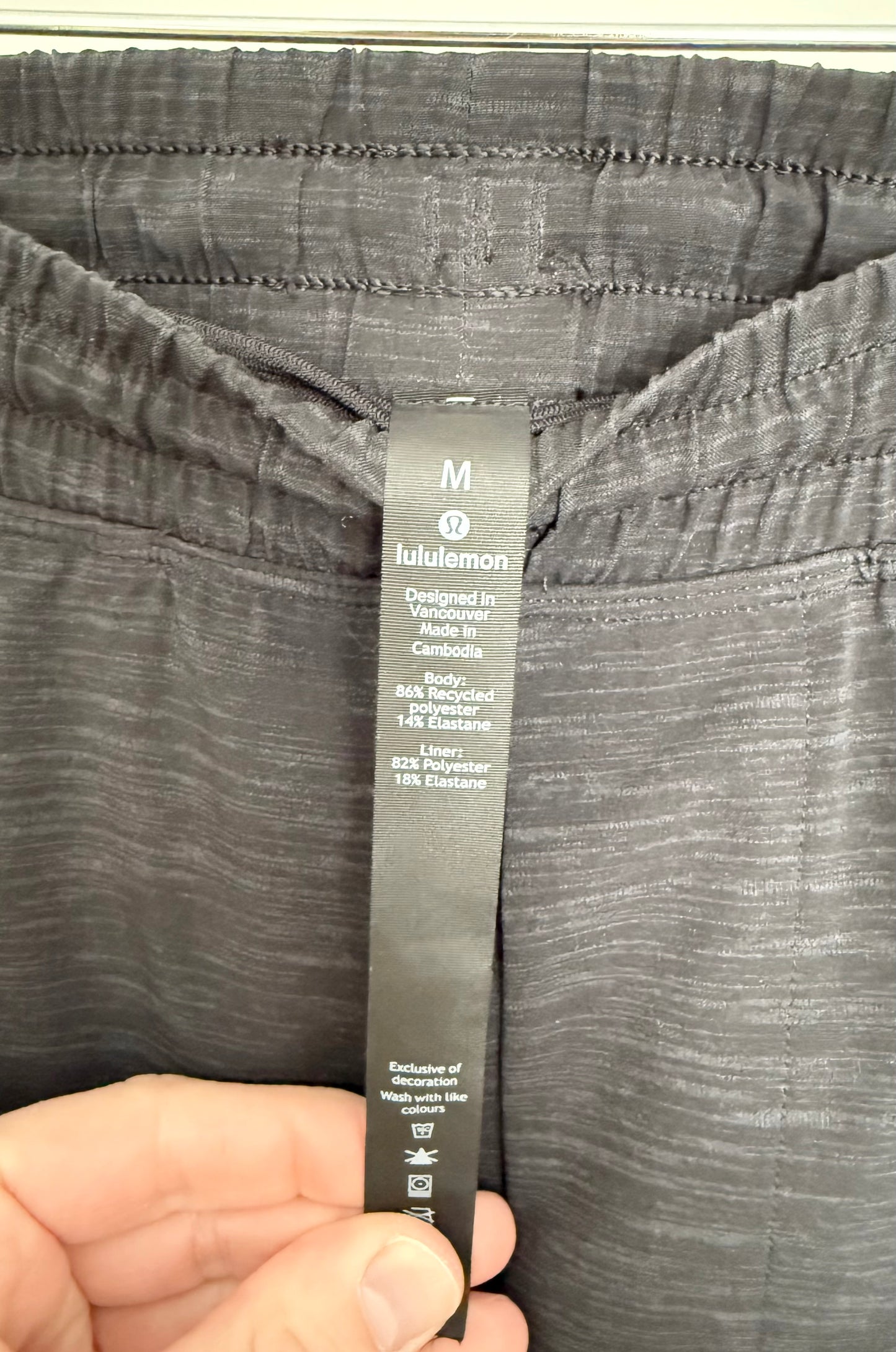 Unisex Lululemon Pace Breaker Shorts in Heathered Black/Grey (Medium)