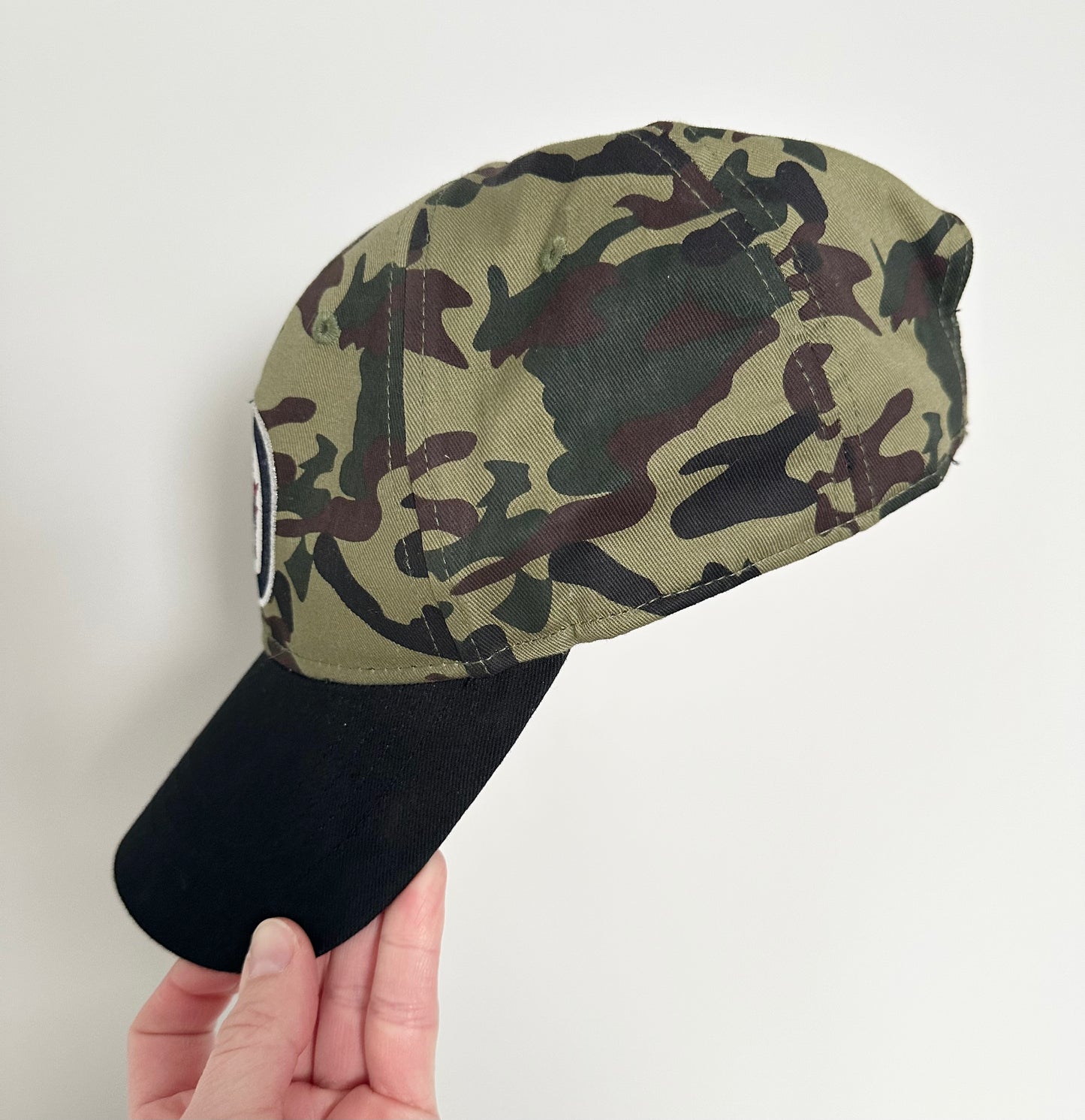 Men’s Winnipeg Jets Camo Ball Cap