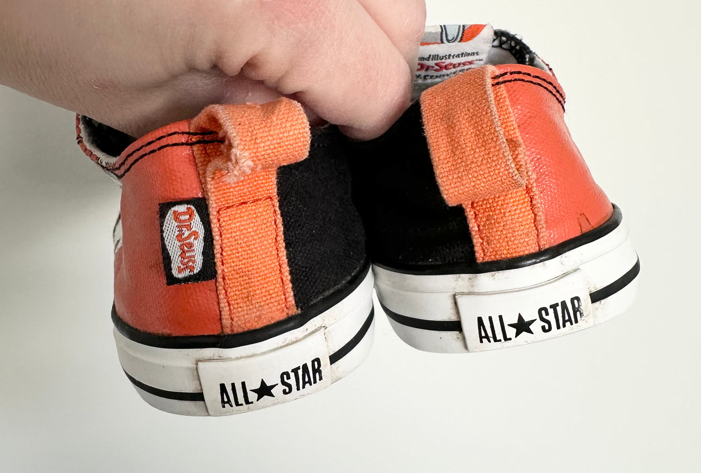 Converse Dr.Seuss Horton Hears A Who Sneakers (10)