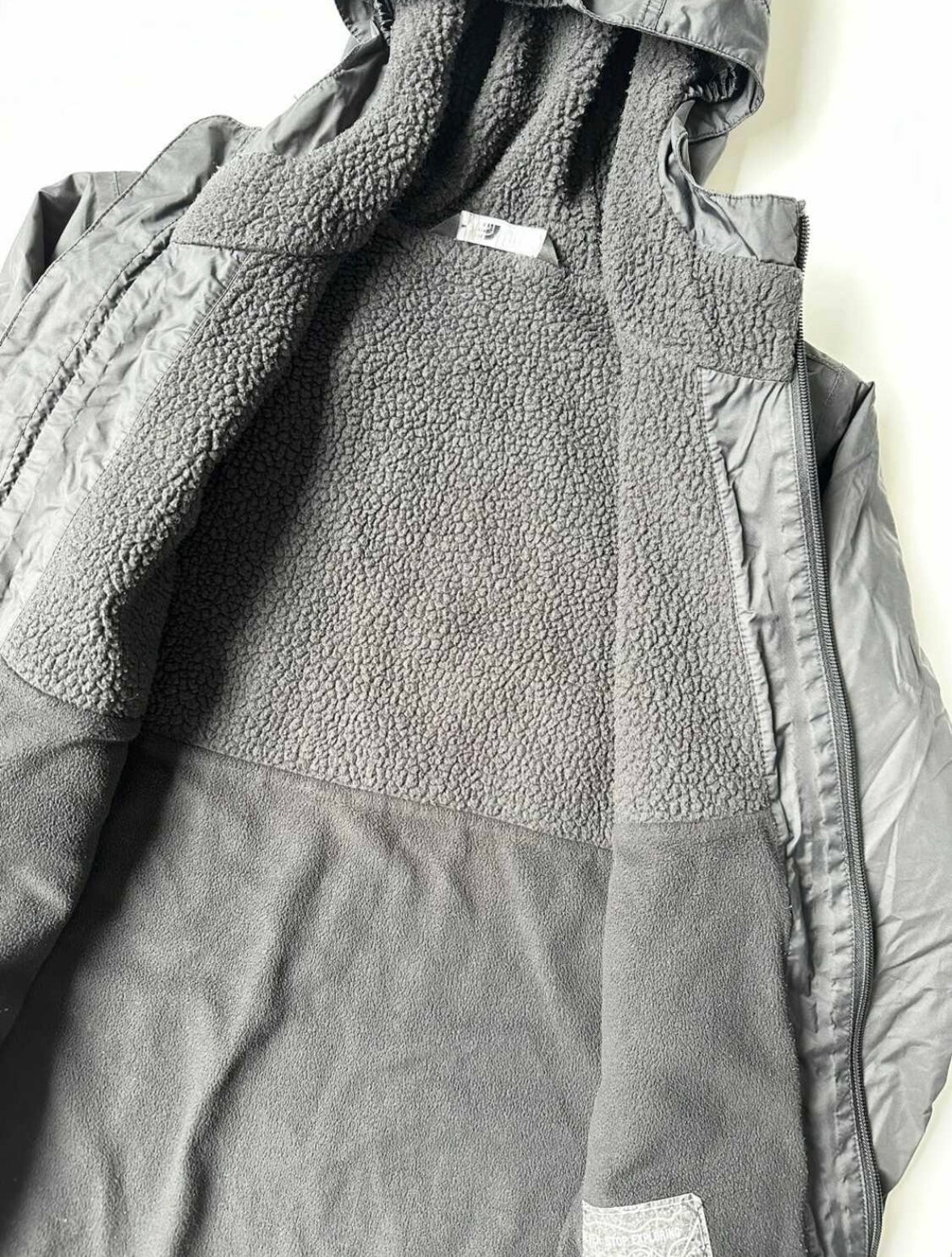 The North Face Black & Tan Wind Breaker Jacket (10-12 Years)