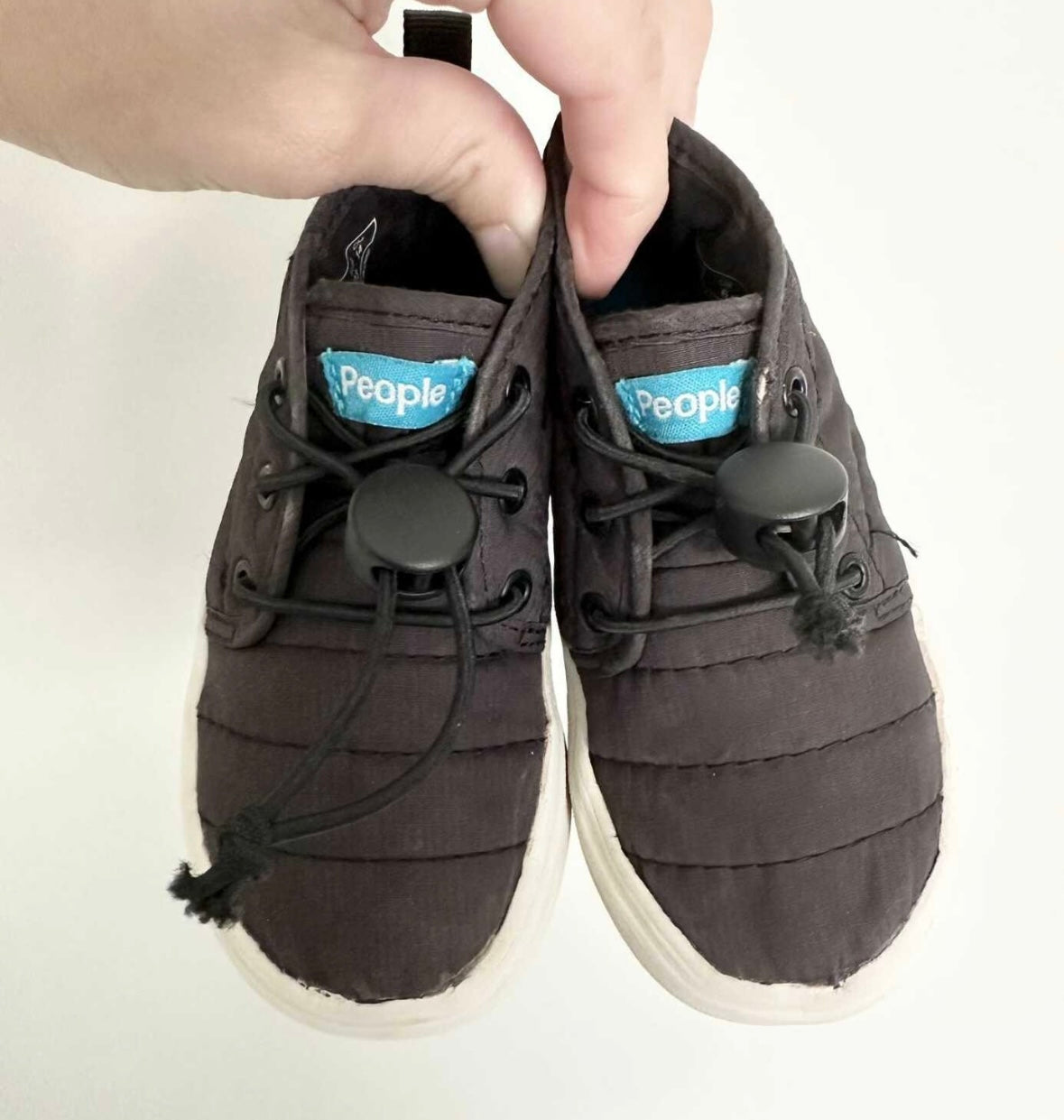 People Black Quilt Sneakers (7)