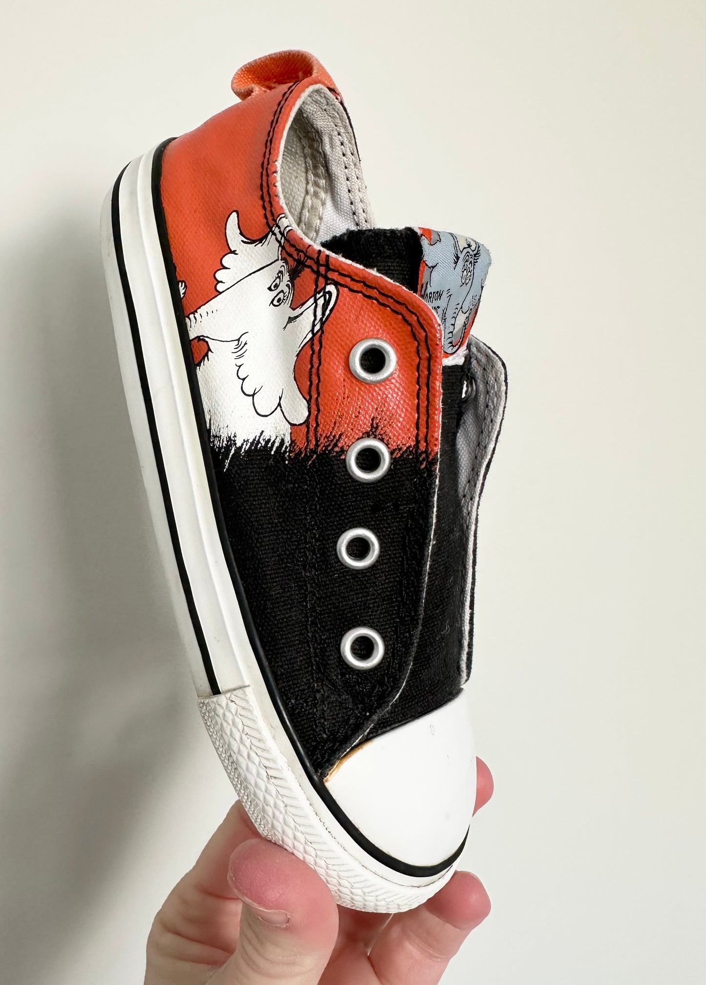 Converse Dr.Seuss Horton Hears A Who Sneakers (10)