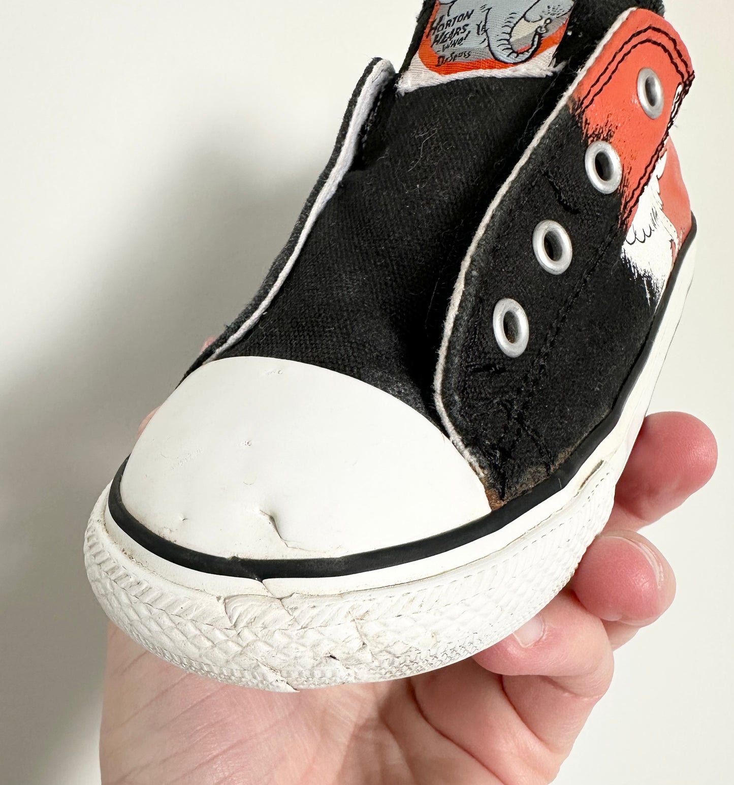Converse Dr.Seuss Horton Hears A Who Sneakers (10)