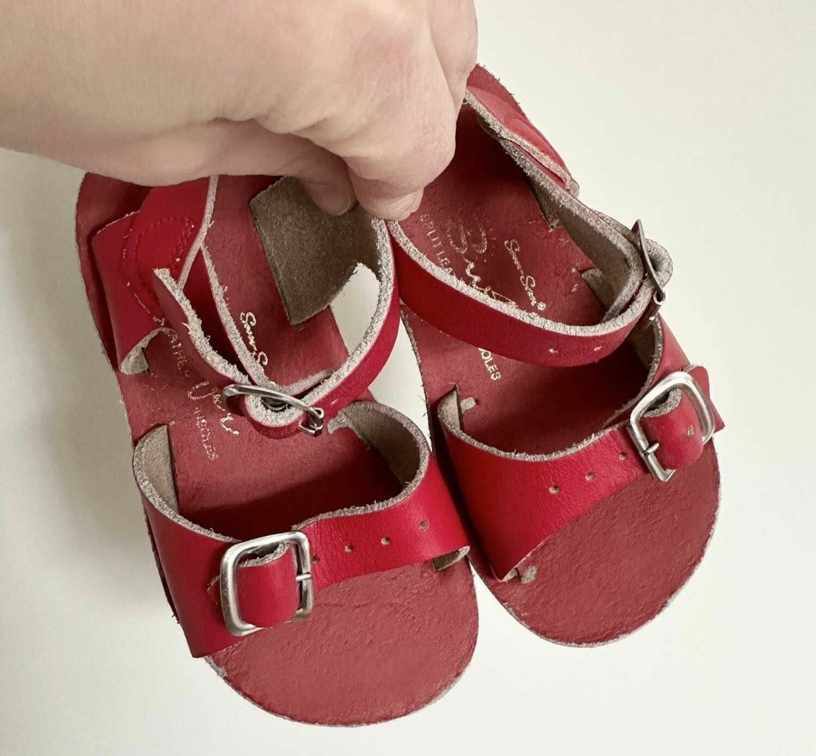 Salt Water Surfer Sandals - Red (7)