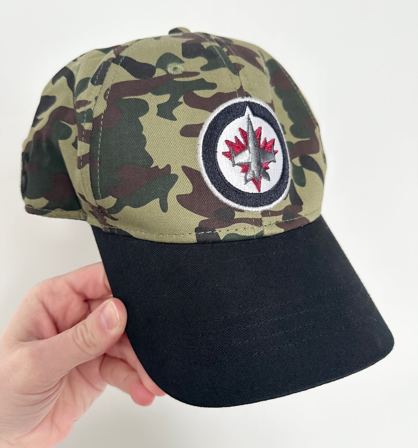 Men’s Winnipeg Jets Camo Ball Cap