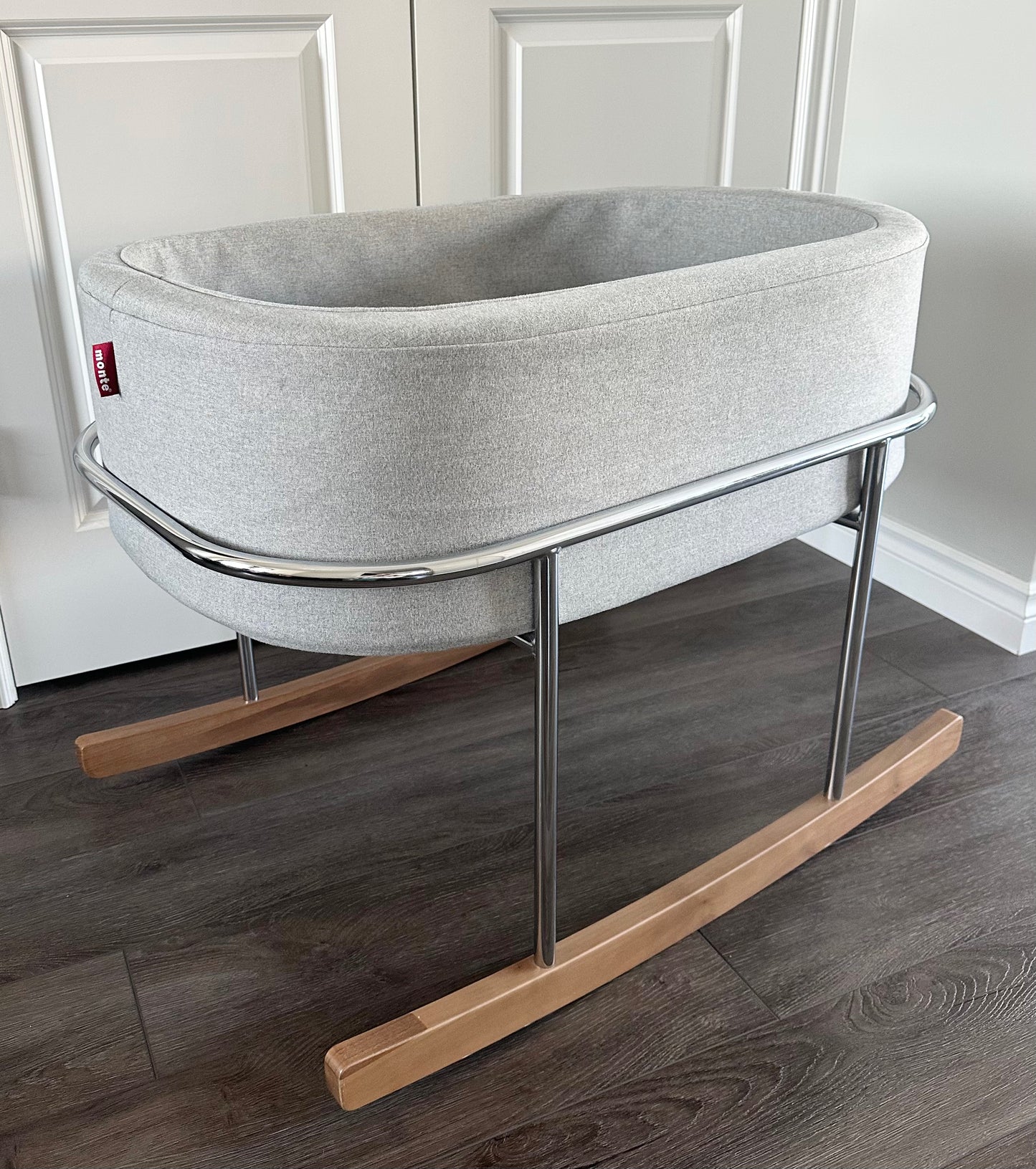 Monte Design Rockwell Bassinet & Mattress + Sheet