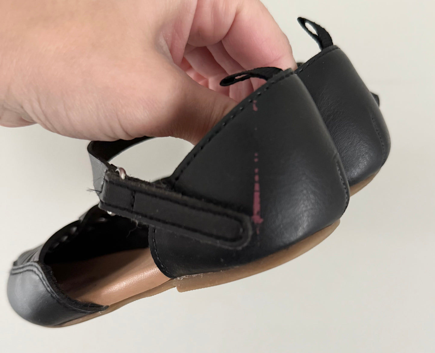 Old Navy Faux-Leather Ankle-Strap Huarache Flats (10)
