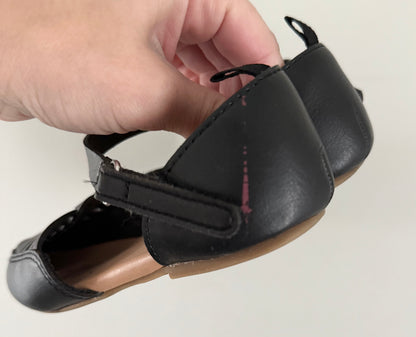 Old Navy Faux-Leather Ankle-Strap Huarache Flats (10)