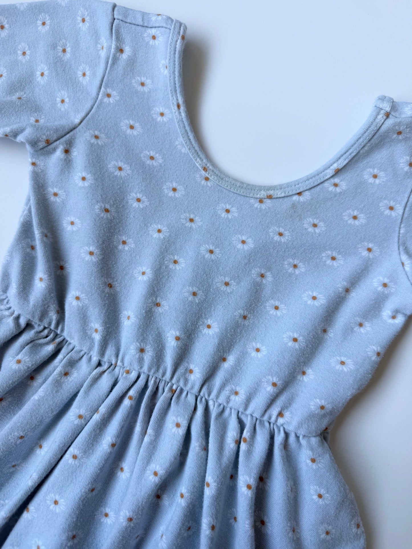 Alice + Ames Light Blue Daisies Short Sleeve Ballet Twirl Dress (3T)
