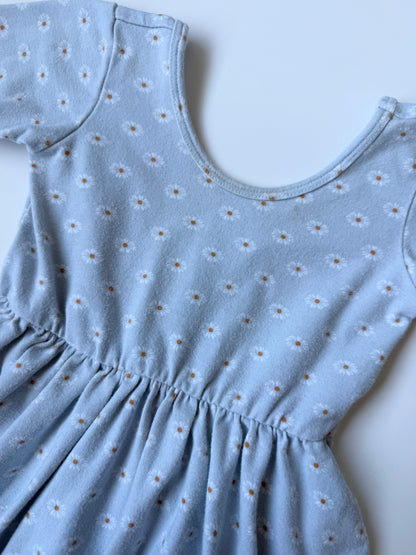 Alice + Ames Light Blue Daisies Short Sleeve Ballet Twirl Dress (3T)