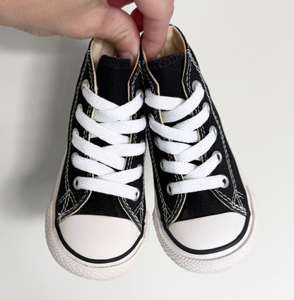 Converse Black High Top Lace Up Sneakers (5)