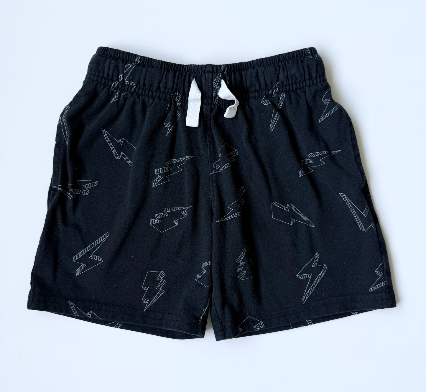 Cat & Jack Black Lightening Bolt Shorts (4/5 Years)